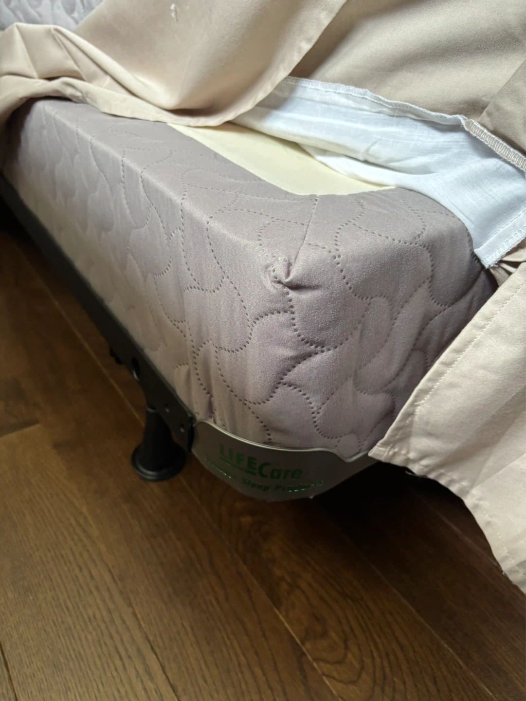 Double /Full bed set  “loads”  included!!!! - photo 5