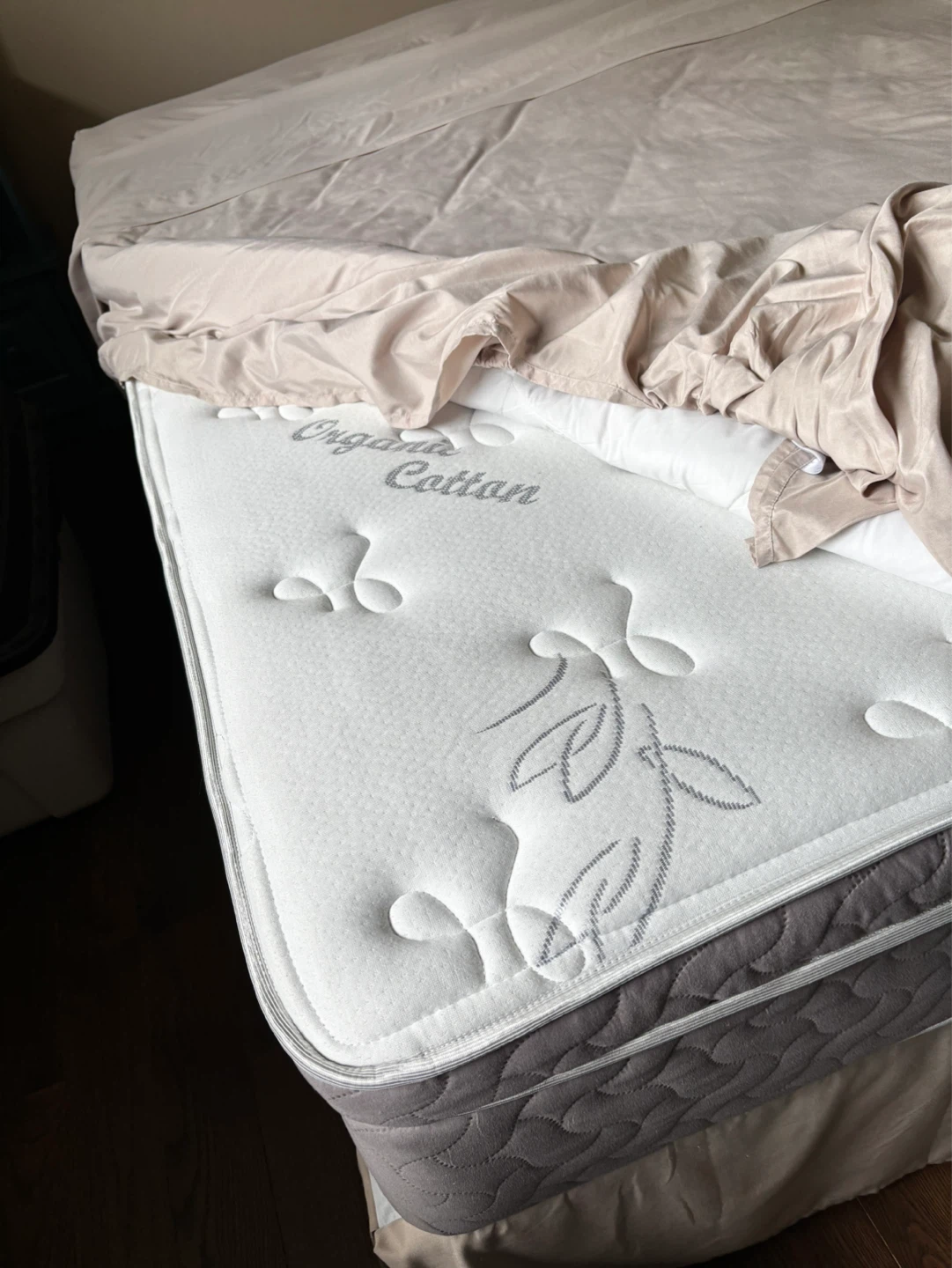 Double /Full bed set  “loads”  included!!!! - photo 4