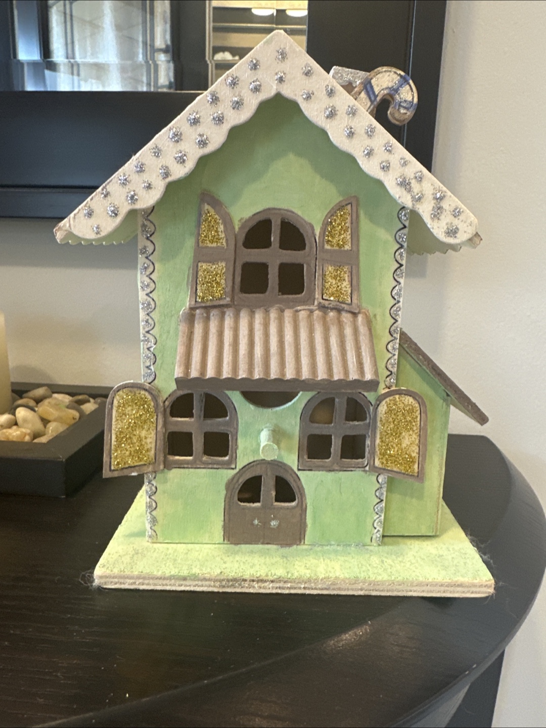 Decorative Gingerbread House Birdhouse