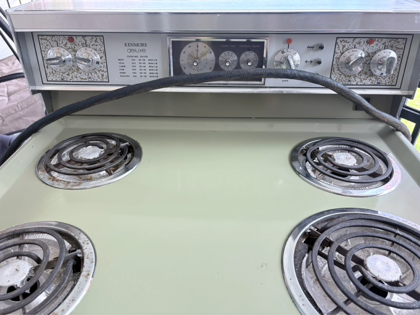 Kenmore Deluxe Electric Stove