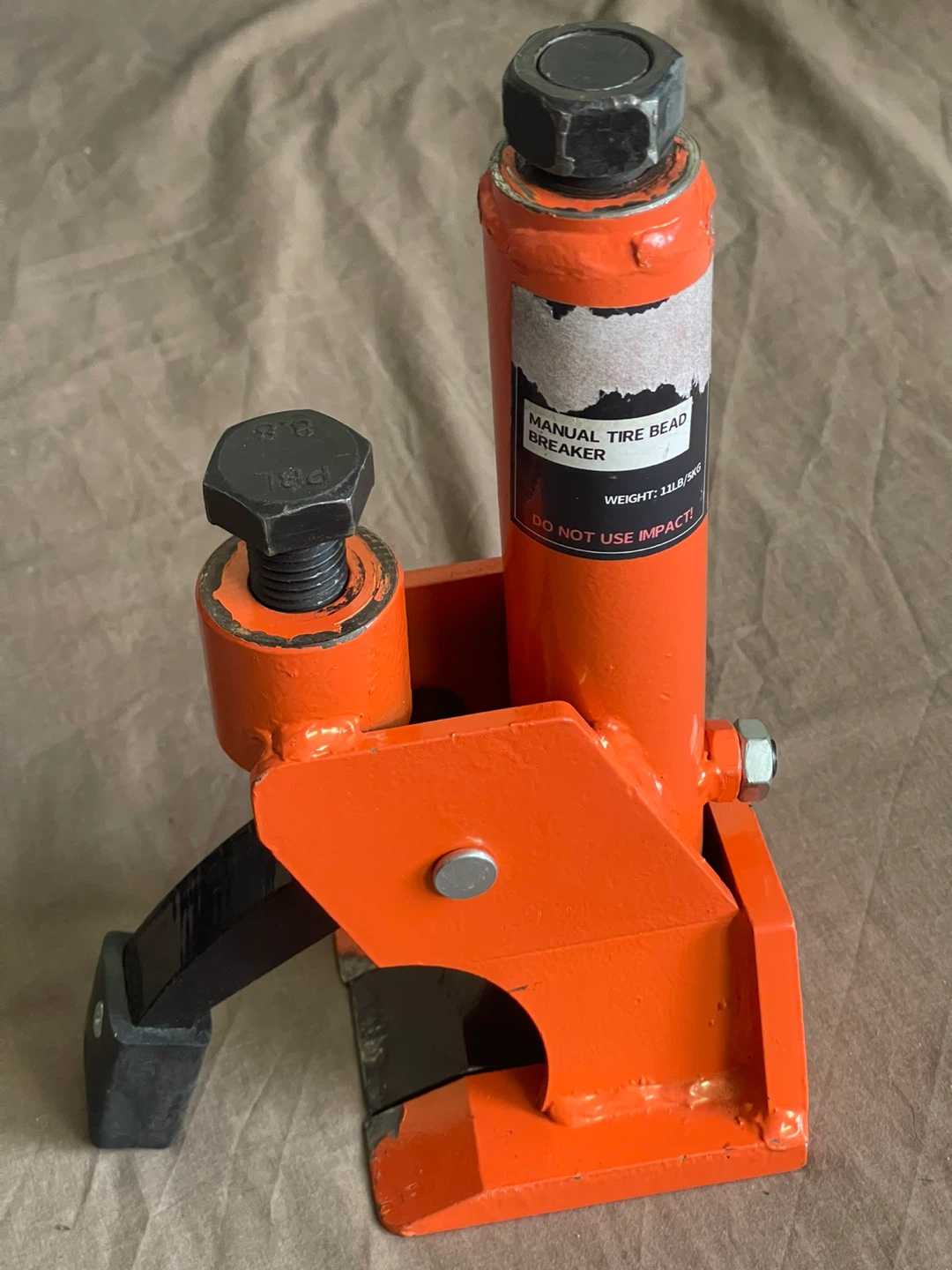 Manual Tire Bead Breaker Tool