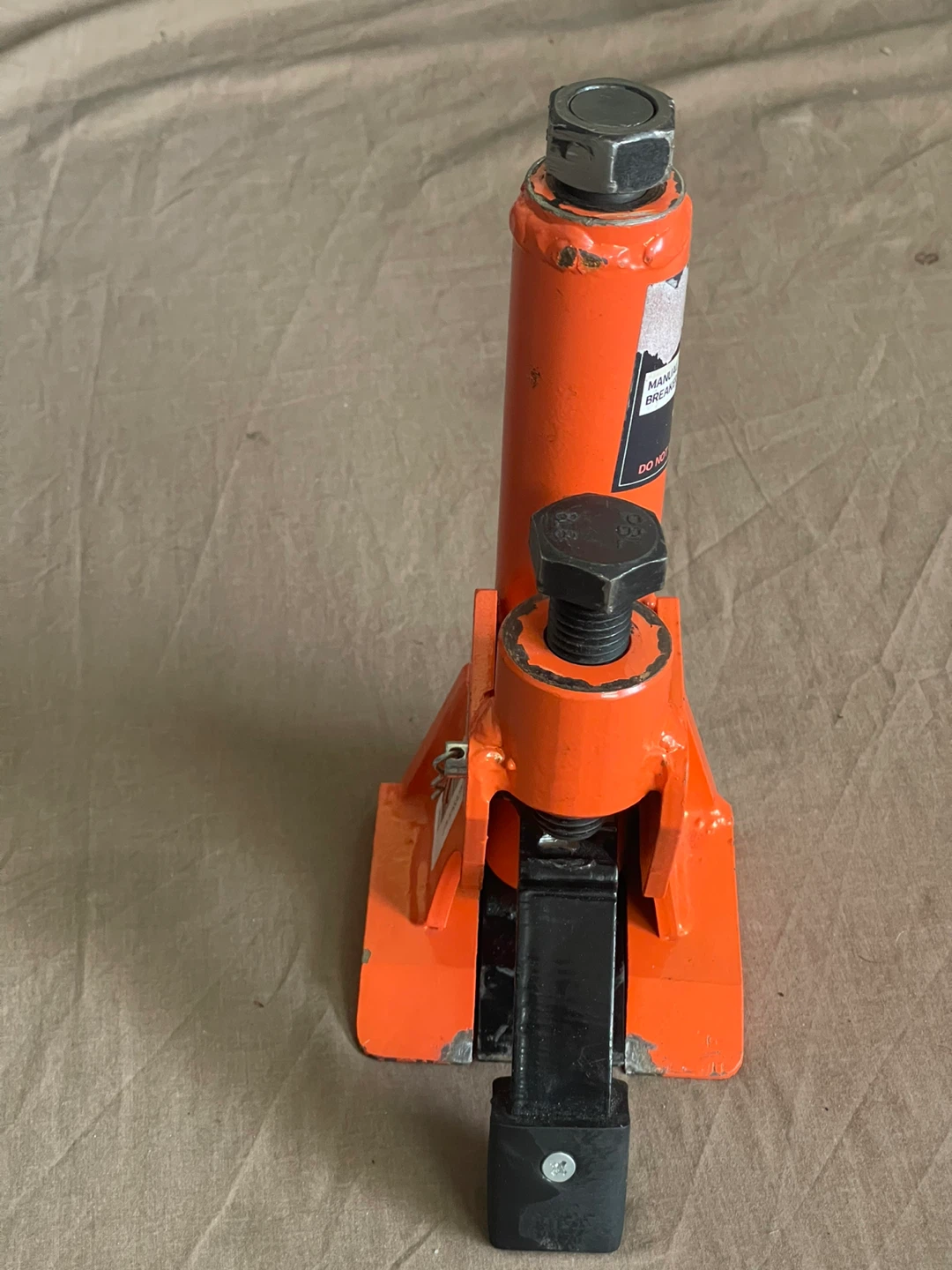 Manual Tire Bead Breaker Tool - photo 2