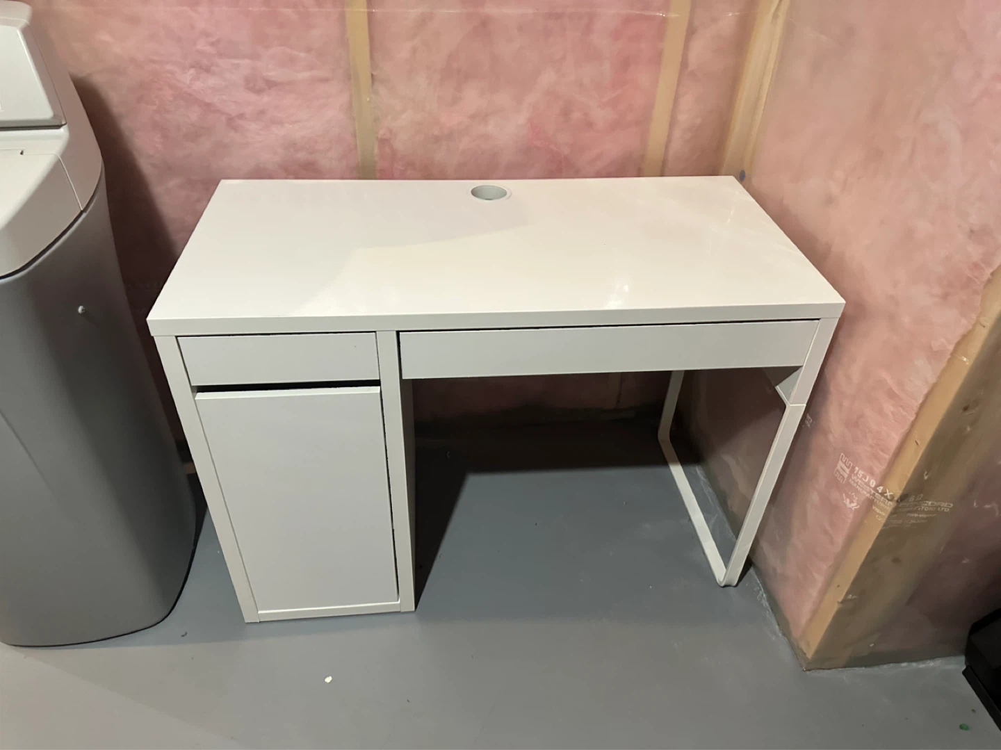 White Desk with Drawers and Cabinet
