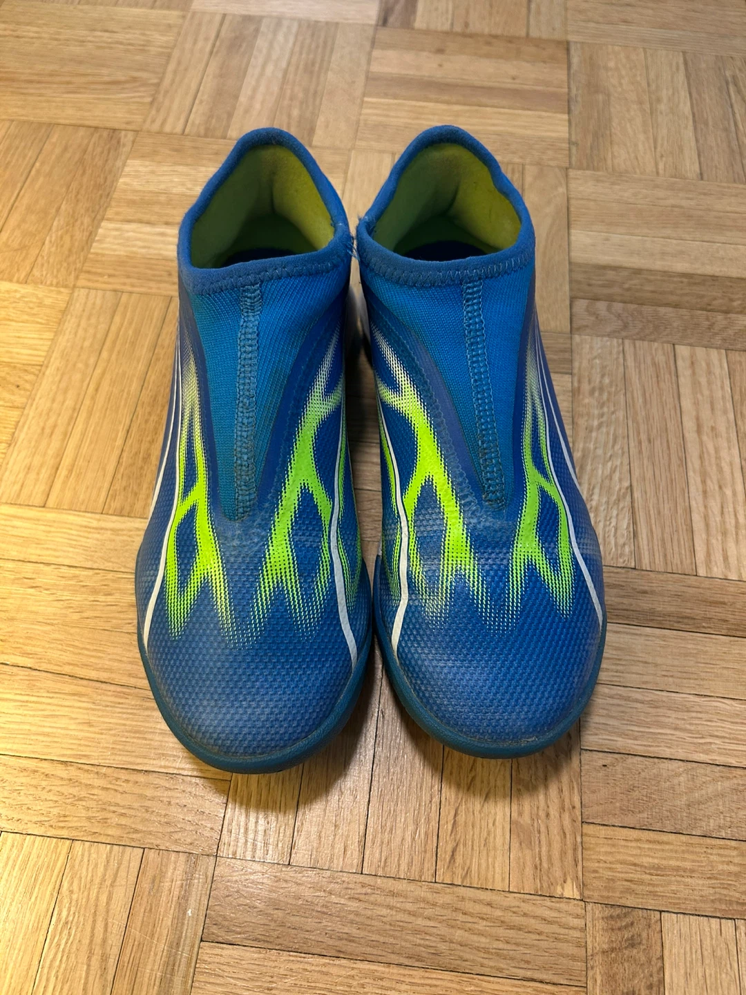 Puma Turf Soccer Cleats - Kids Size 2.5 - photo 3