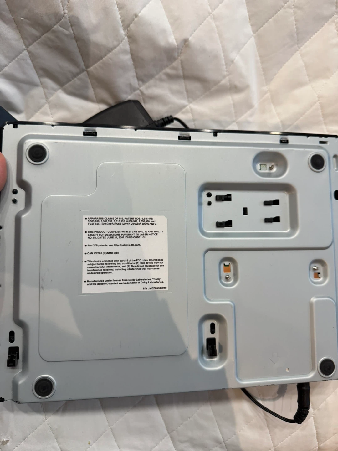 LG Blu-Ray Disc Player with Remote and Power Adapter - photo 3