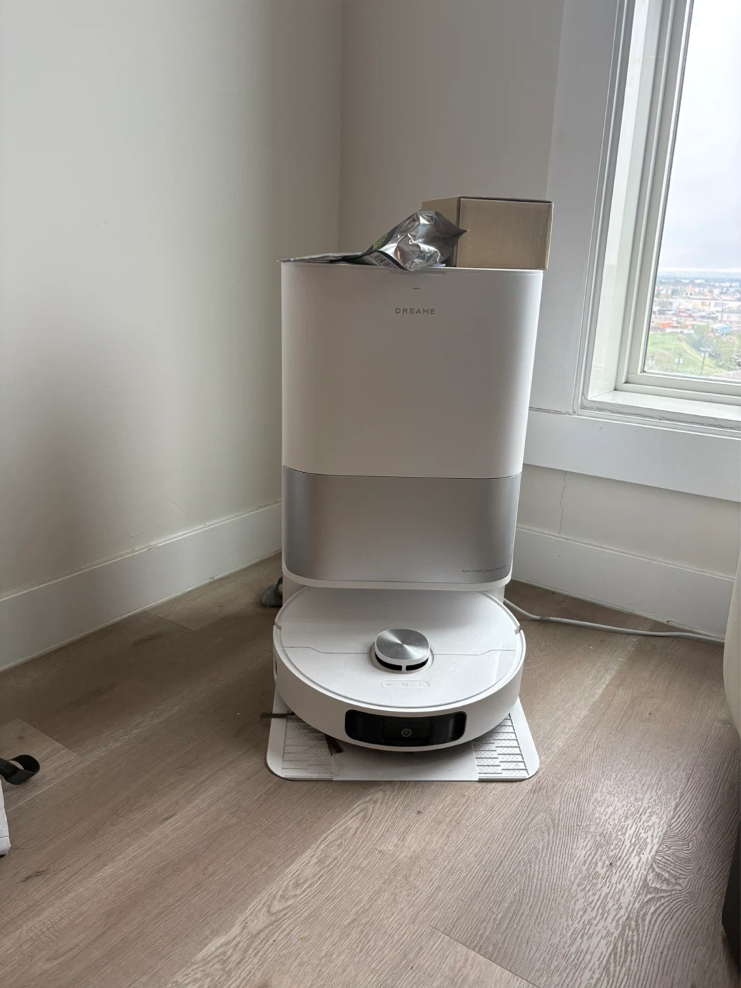 Dreame Robot Vacuum and Mop Station