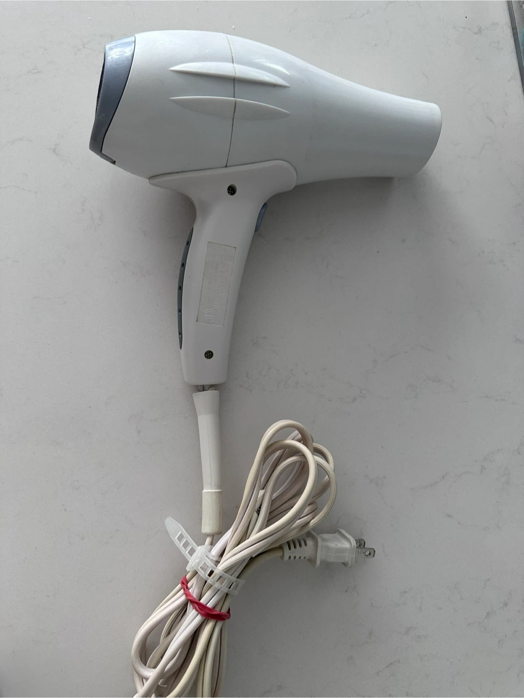 Infiniti by Conair Hair Dryer - photo 3