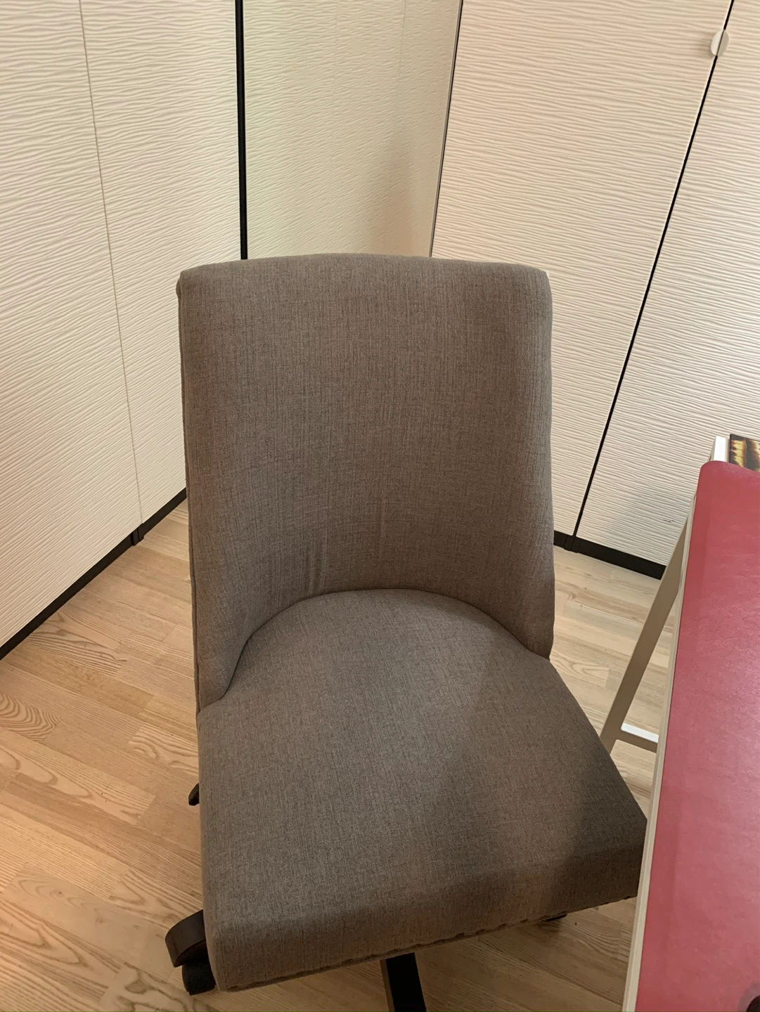 Desk Chair - photo 2