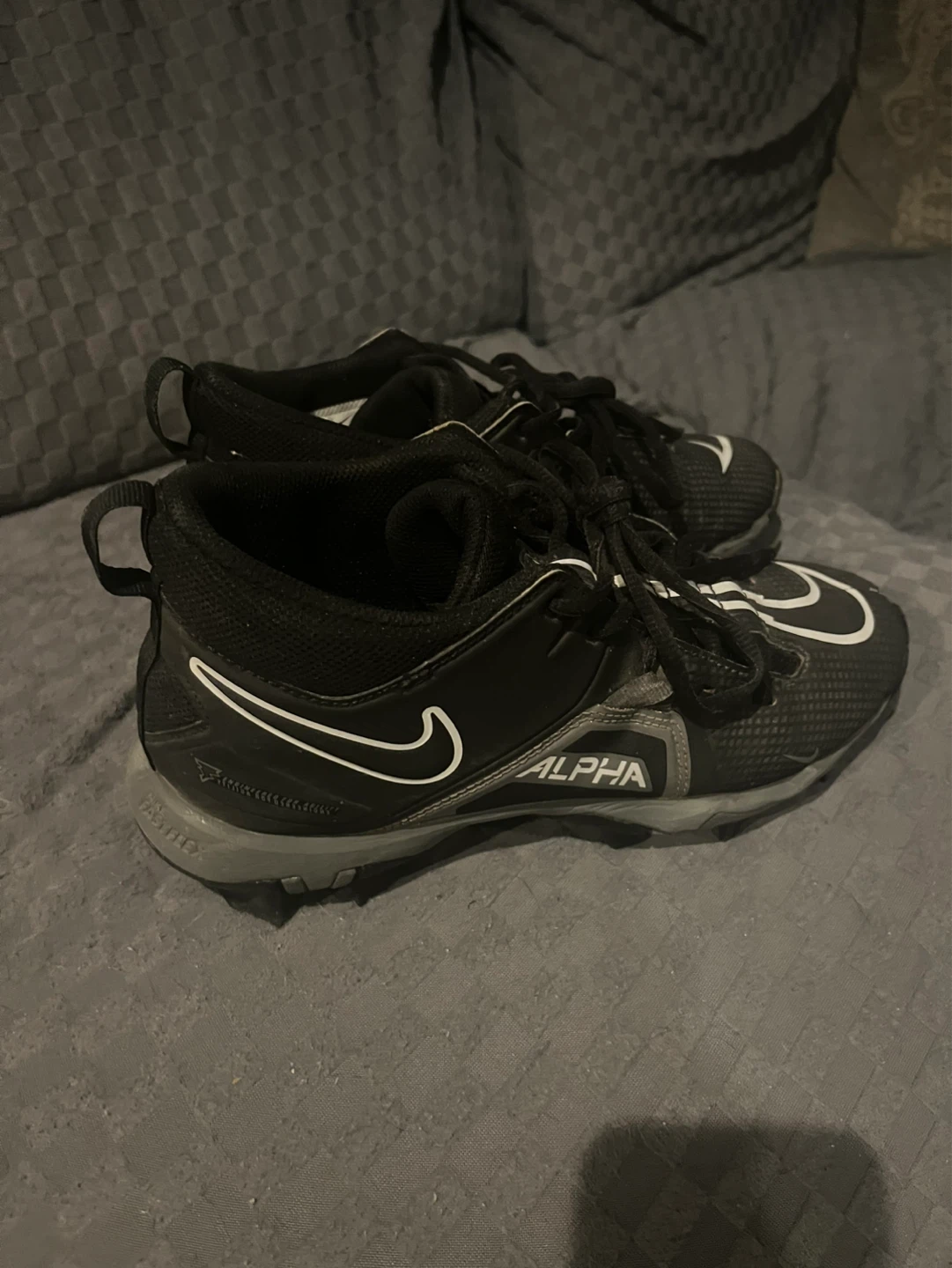 Nike Alpha boys baseball Cleats Black