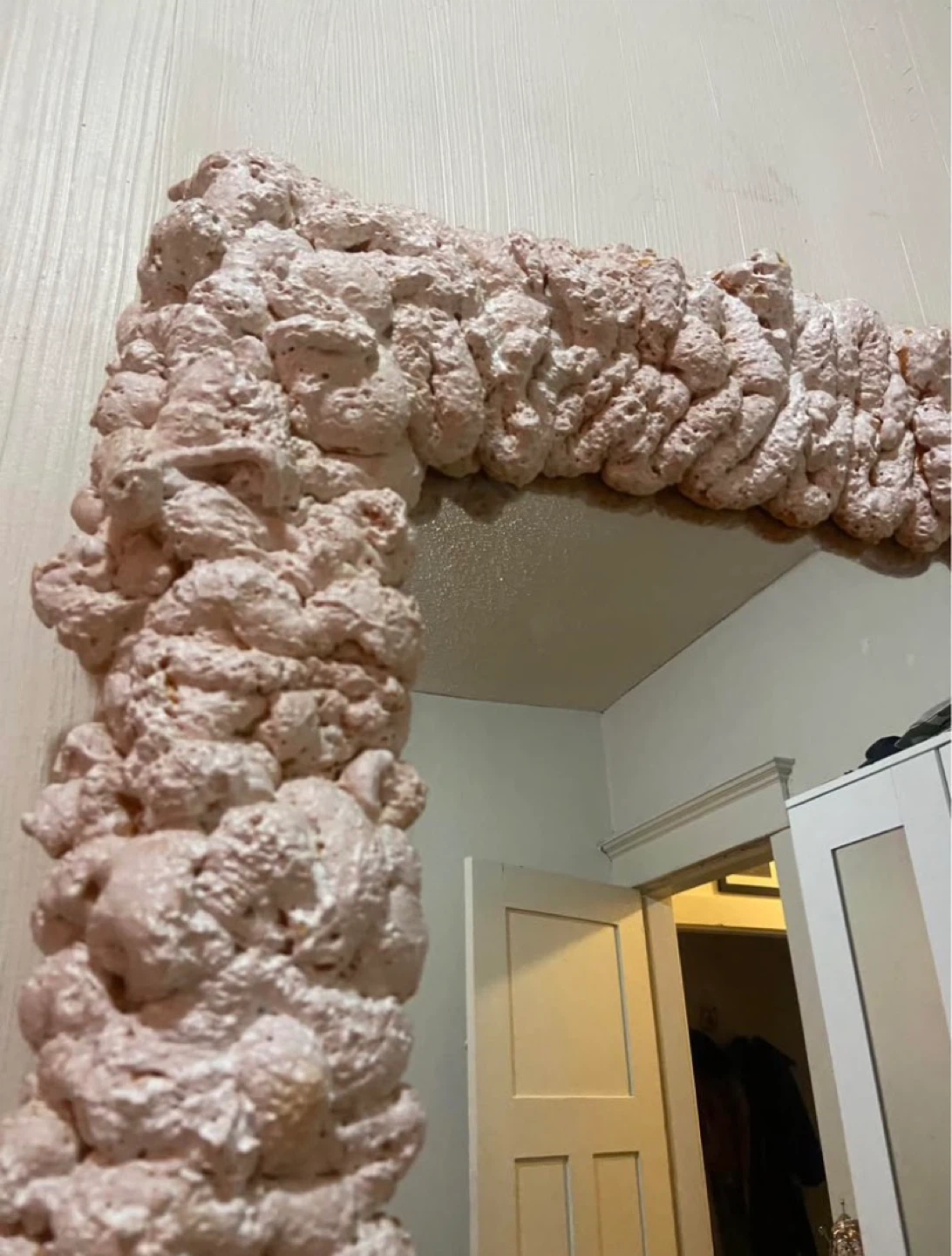 Pink Foamy Mirror Frame - photo 2