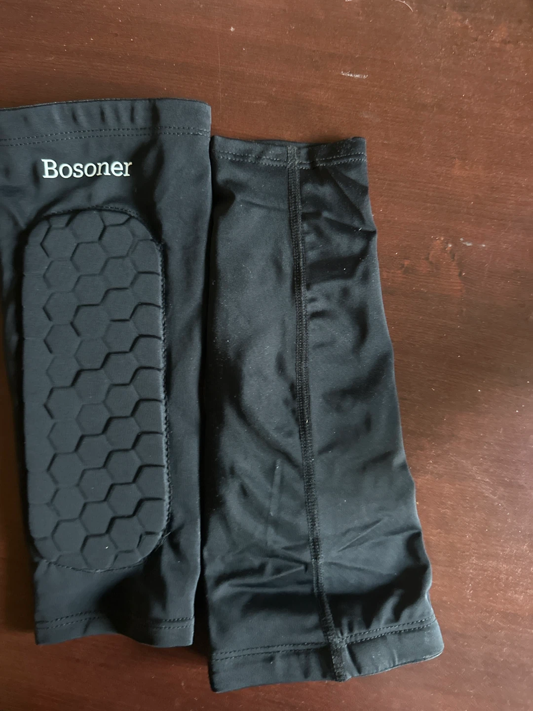 Bosoner Black Padded soccer shin pads - photo 3