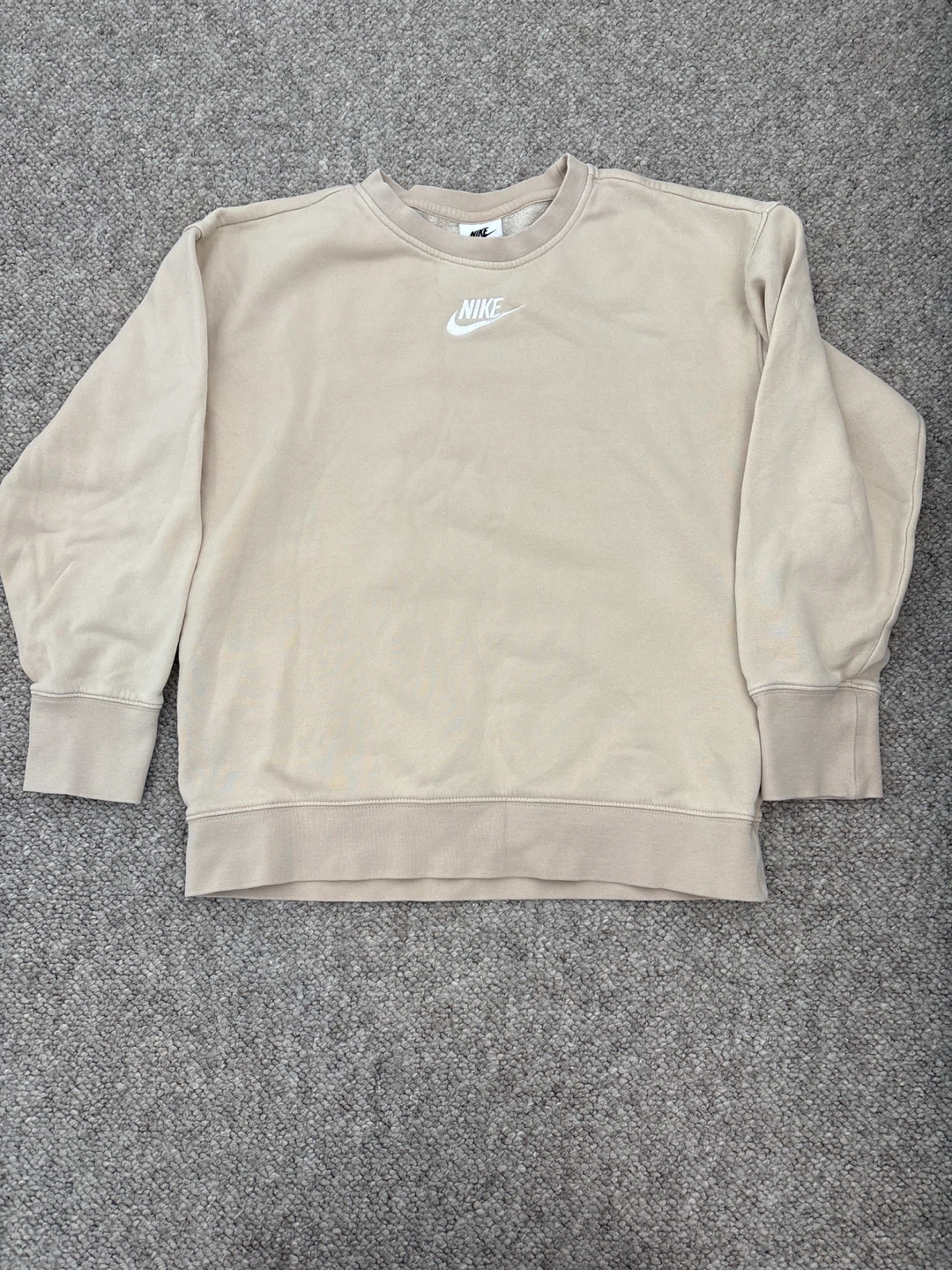 Nike Crewneck Sweatshirt - Tan