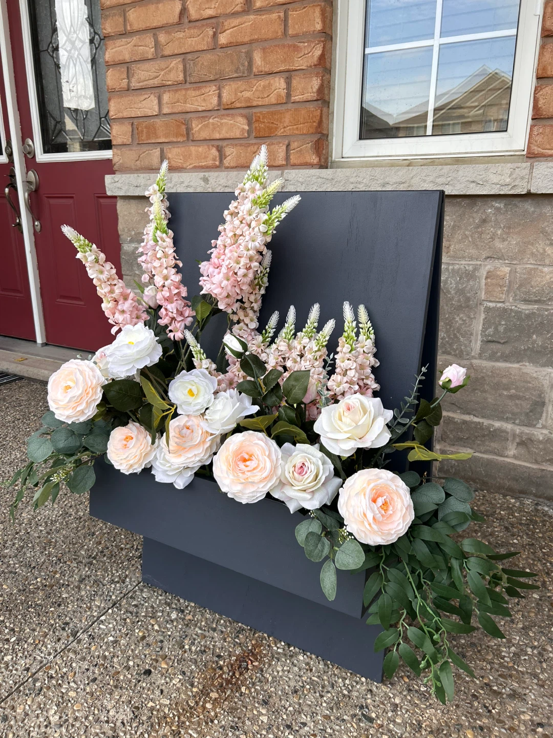 Flower Box Sign Rental - photo 3