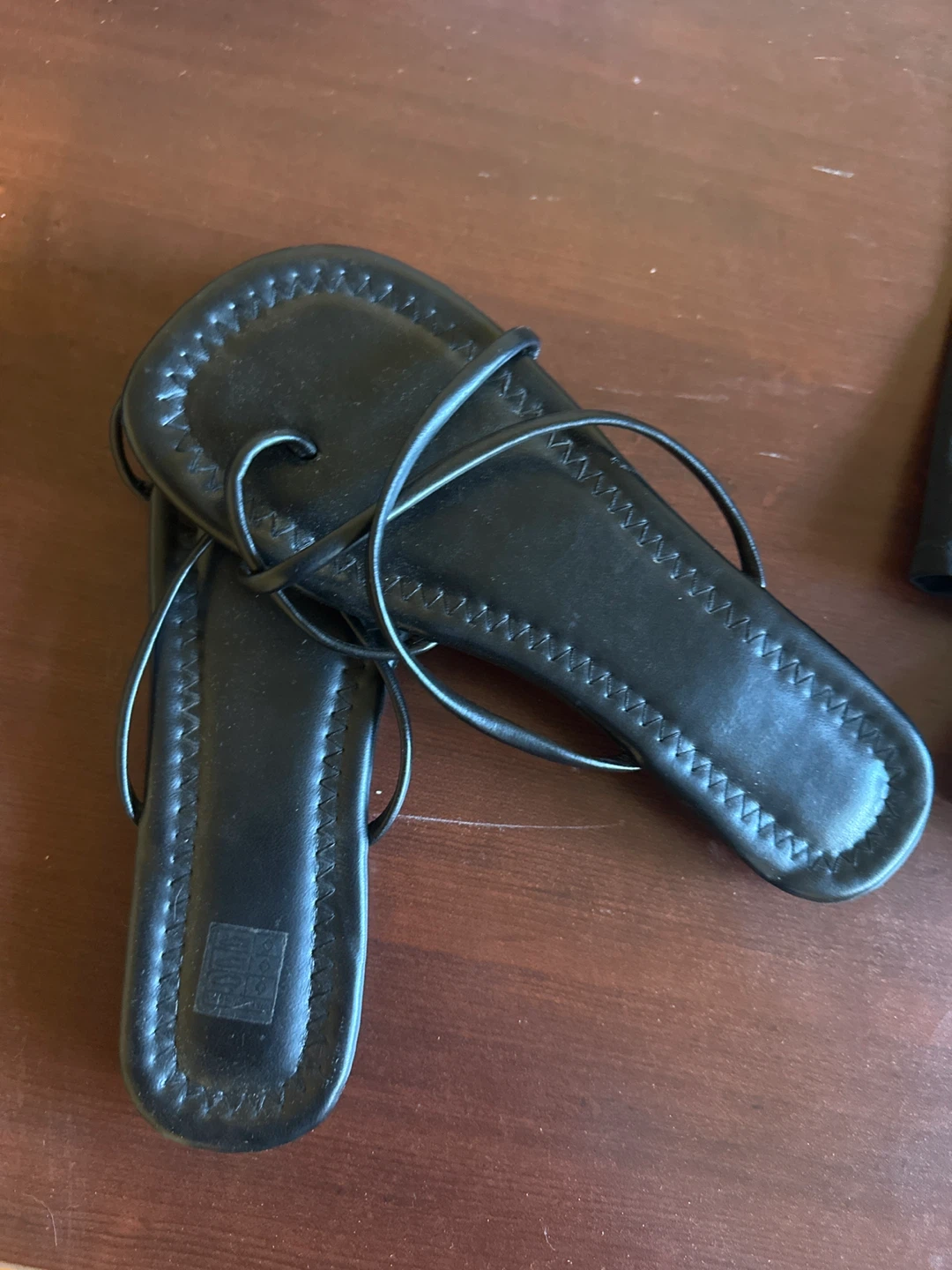 Black Strappy Flat Sandals - photo 2
