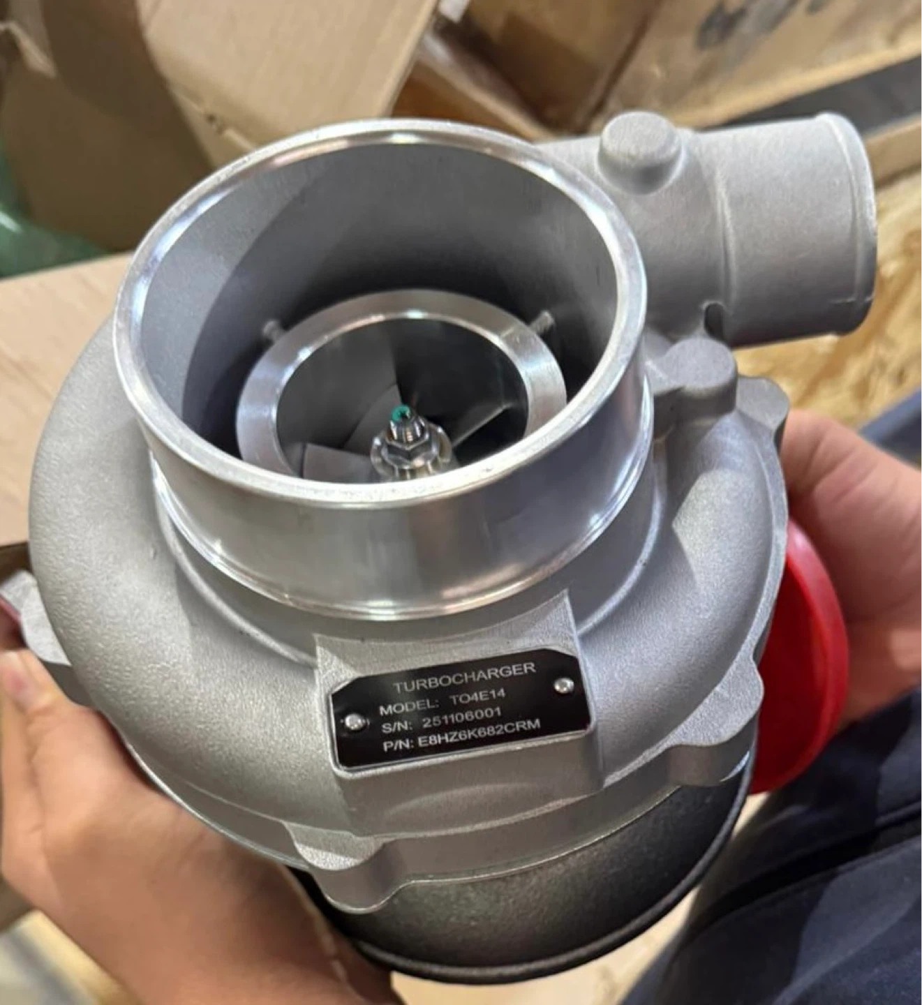 Turbocharger Model T04E, P/N E8HZ6K082CRM