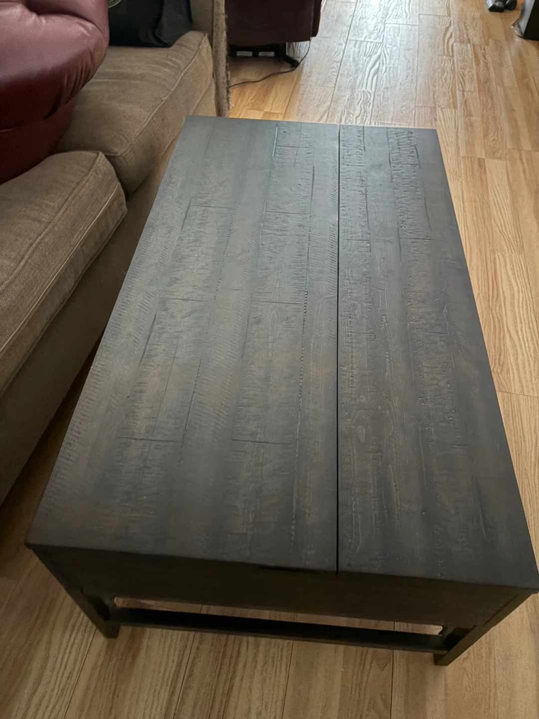Sandy's Furniture Lift Cocktail Table - photo 5