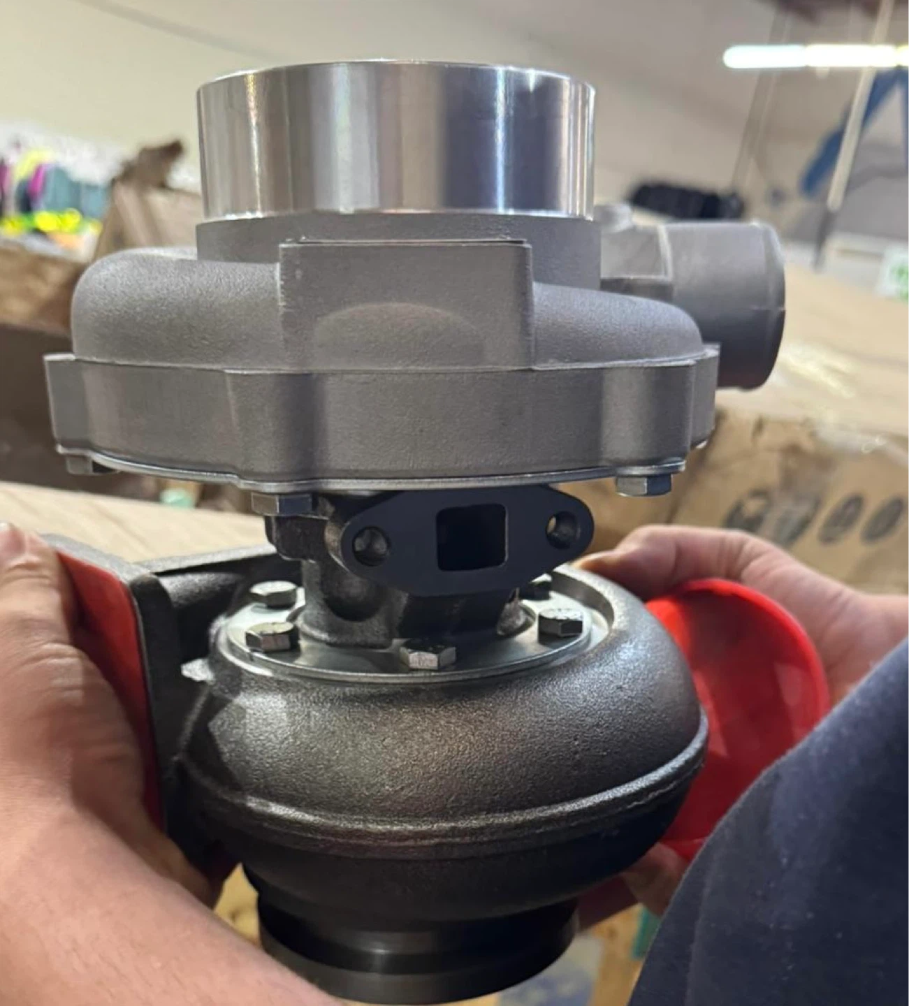 Turbocharger Model T04E, P/N E8HZ6K082CRM - photo 2