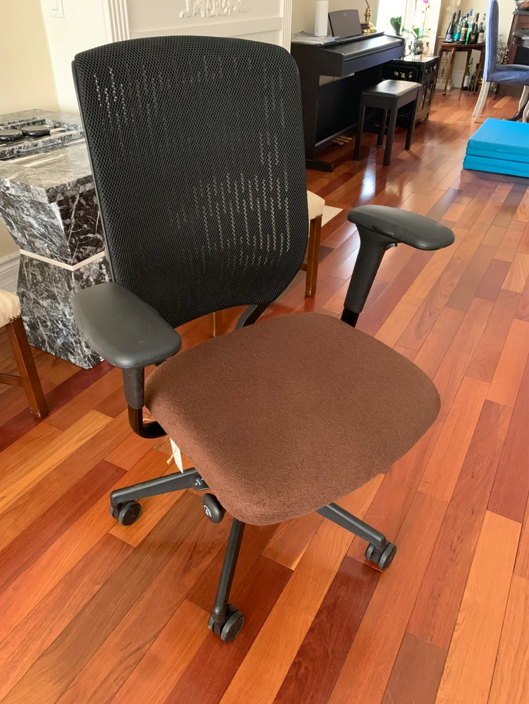 Senator Evolve Office Chair