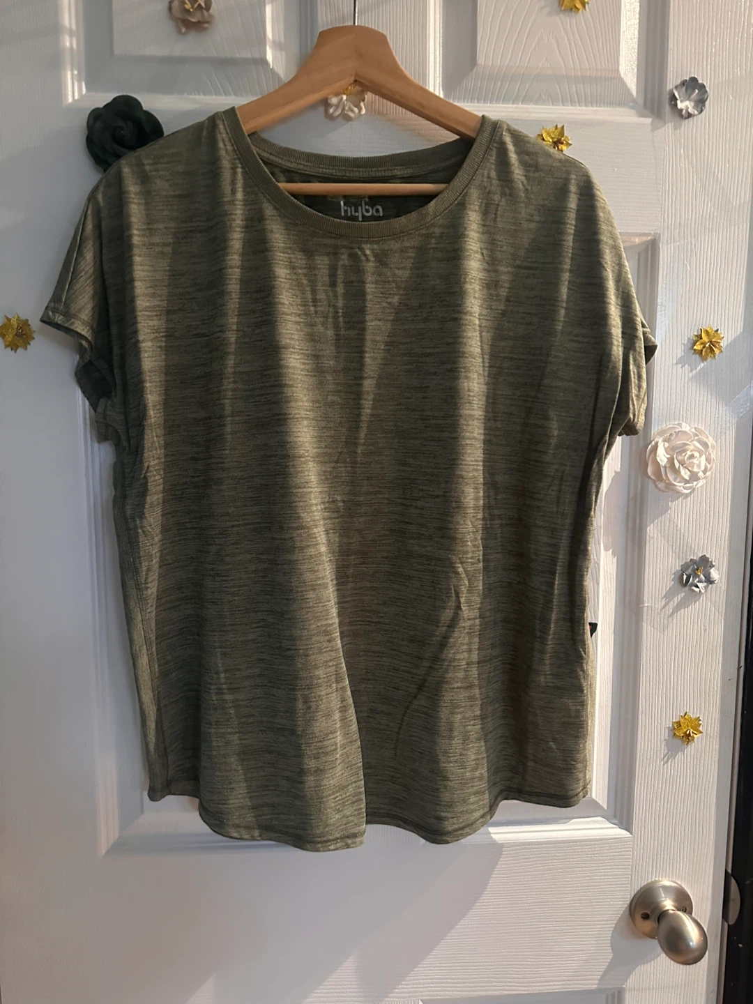 Hyba Women's Green T-Shirt - Large
