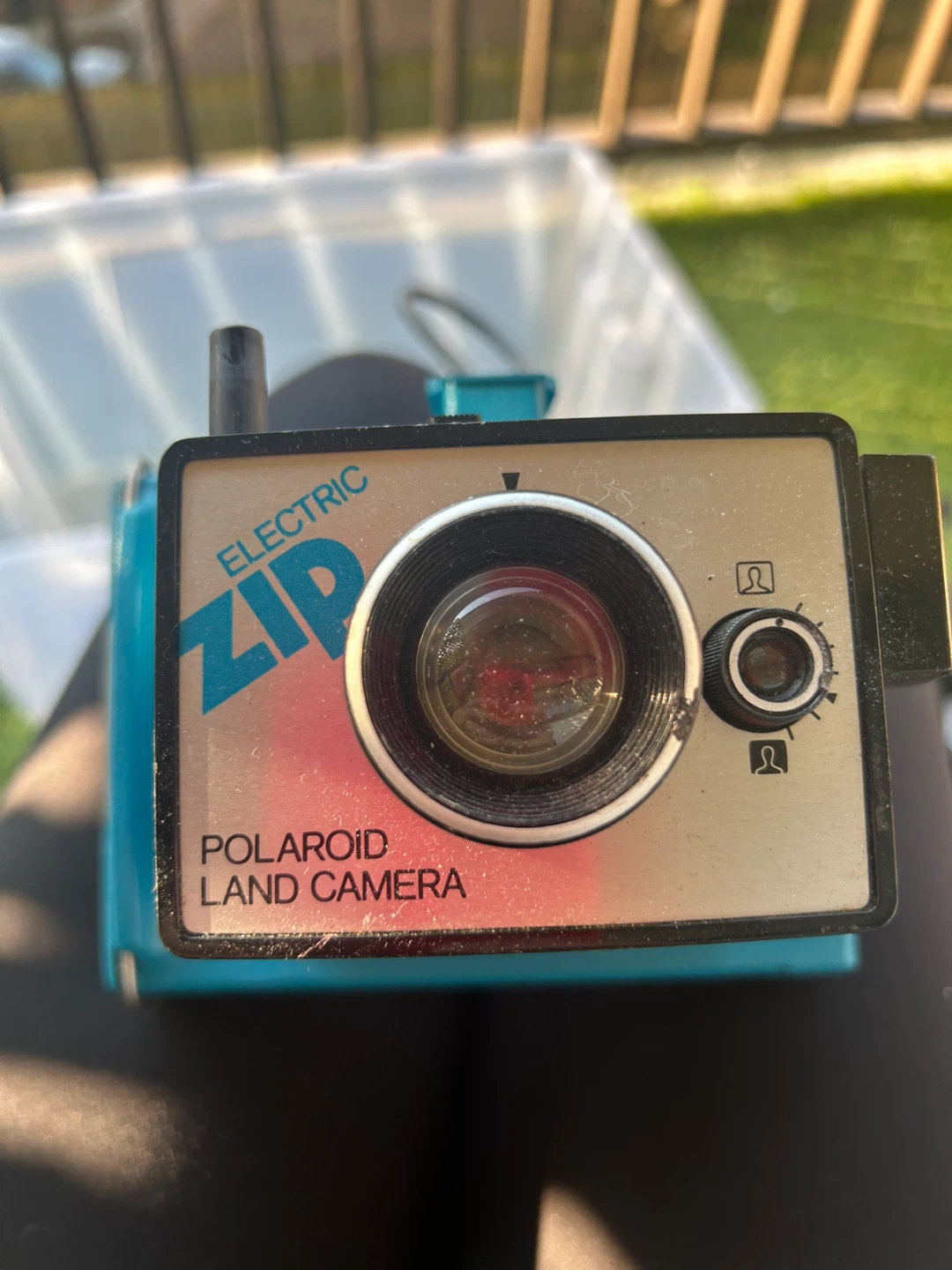 Polaroid Electric Zip Land Camera