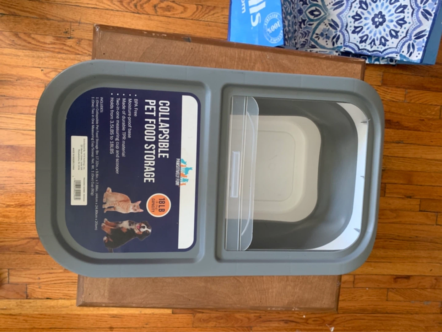 Collapsible Pet Food Storage Bin - 18 LB Capacity