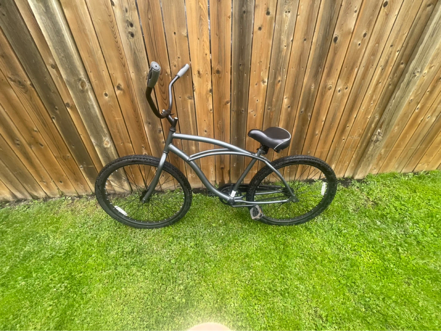 Grey Cruiser Huffy Bike