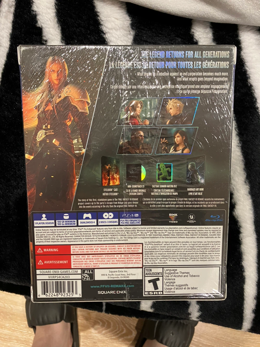 Final Fantasy VII Remake Deluxe Edition PS4 - photo 2