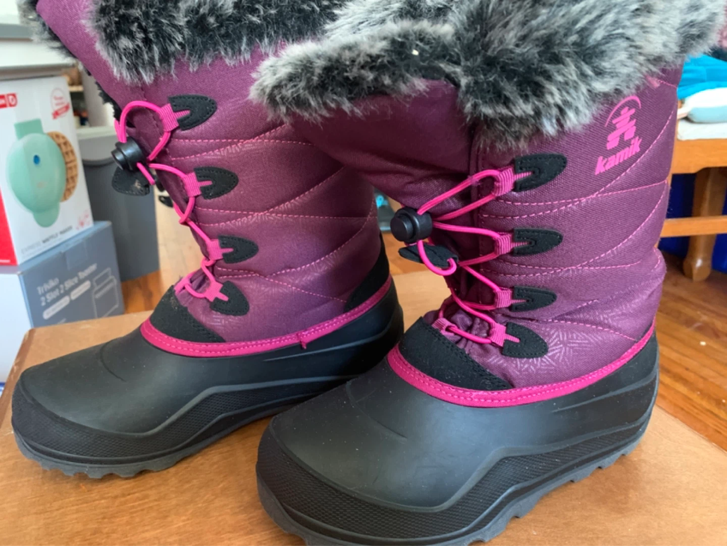 Kamik Womens Purple Winter Snow Boots with Faux Fur Trim