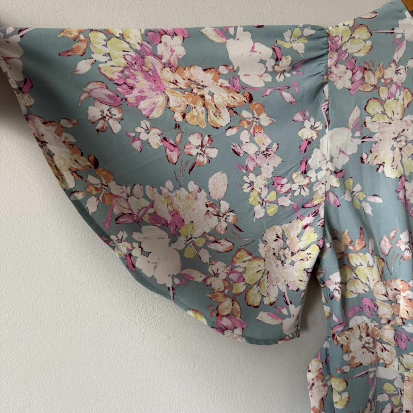 ONLY brand  floral wrap dress LARGE - photo 4