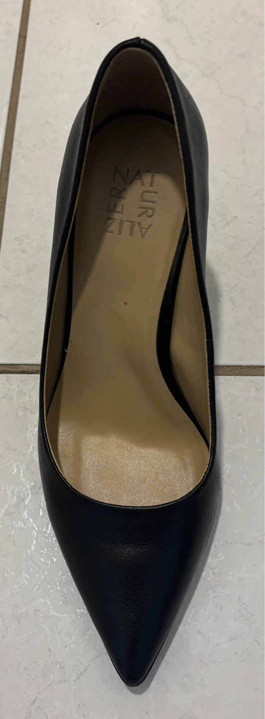 Naturalizer Black Leather Pumps - photo 3