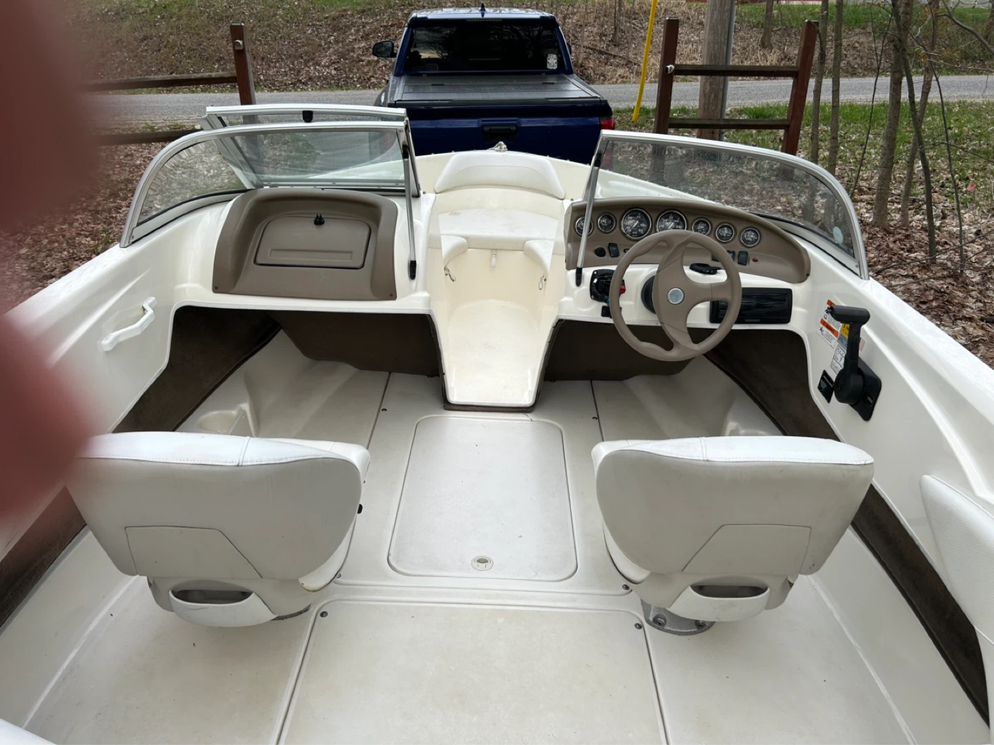 2006 Larson 180 Sport Bowrider Boat - photo 5
