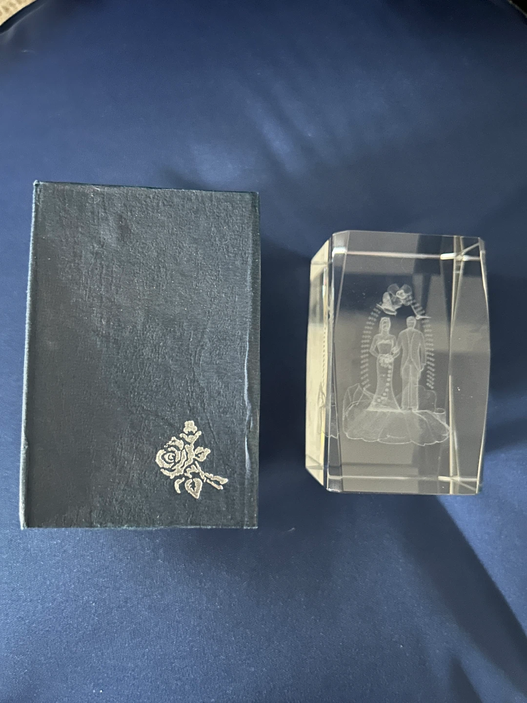 Crystal Engraved Wedding Couple Figurine (New) - photo 2