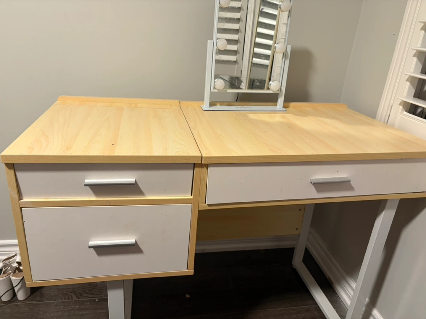 Vanity Desk with Mirror and Drawers - photo 5