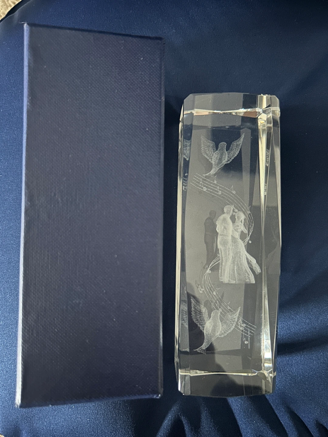 Crystal Engraved Figurine with Box - photo 2