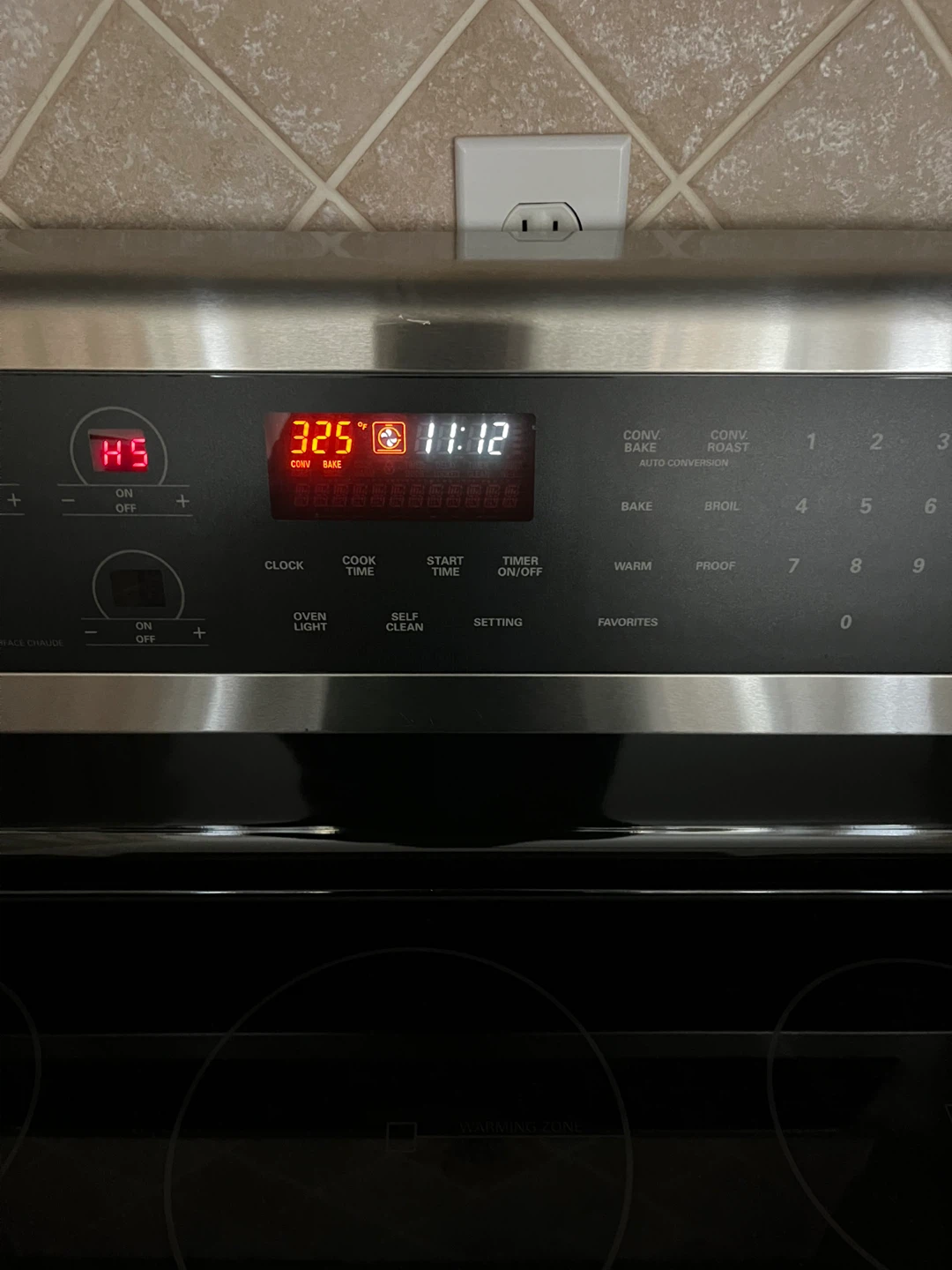LG Electric Range Oven - photo 4