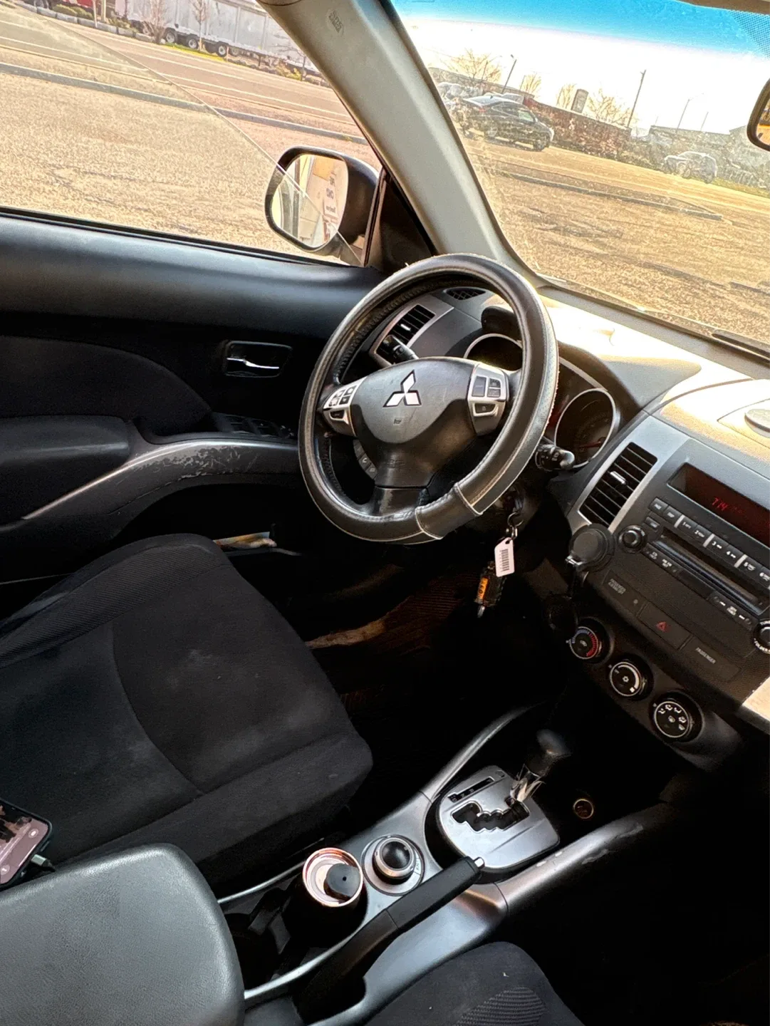 Black Mitsubishi Outlander SUV