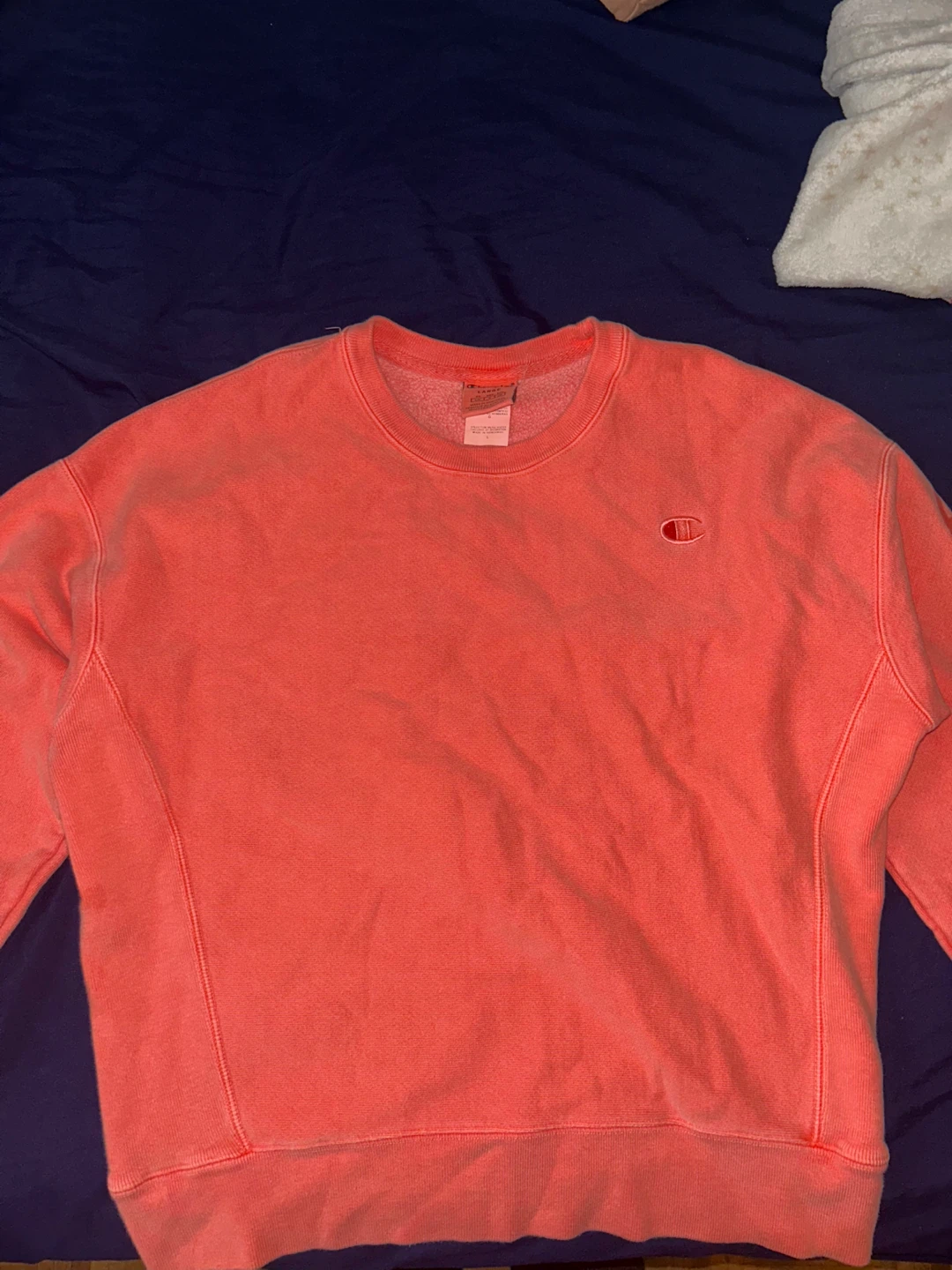 Champion Crewneck Sweatshirt - Coral - Large