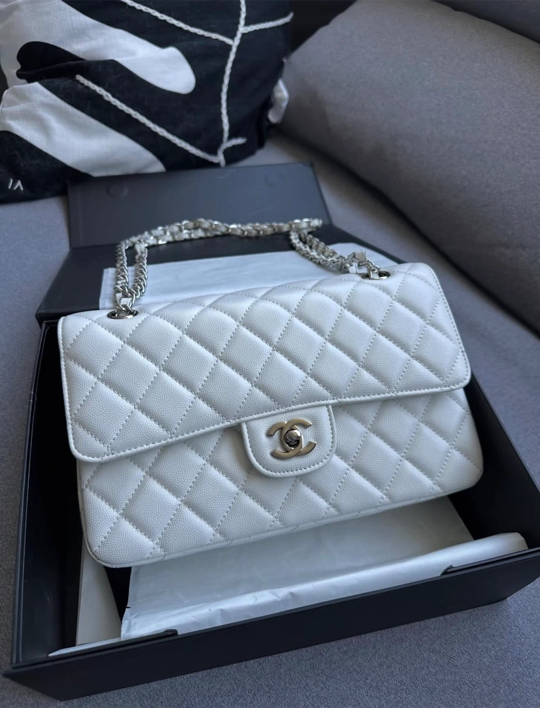 White Chanel Medium Classic Flap Bag - photo 2
