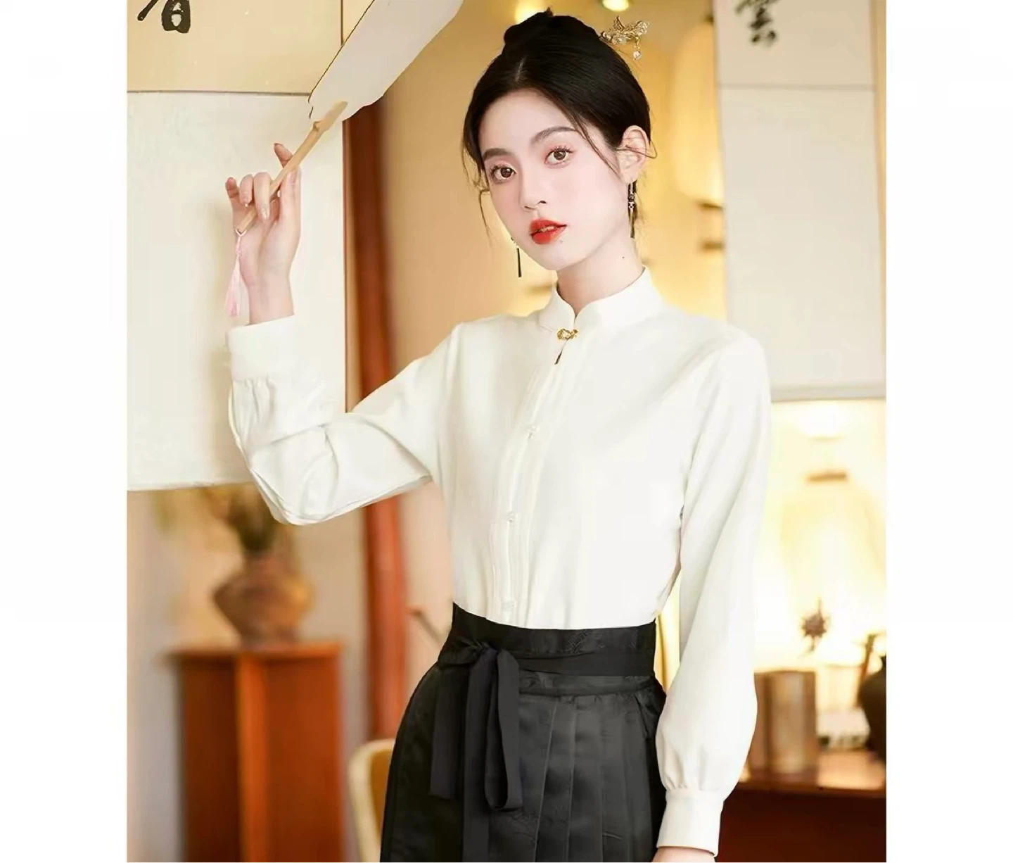 White Mandarin Collar Blouse - photo 3