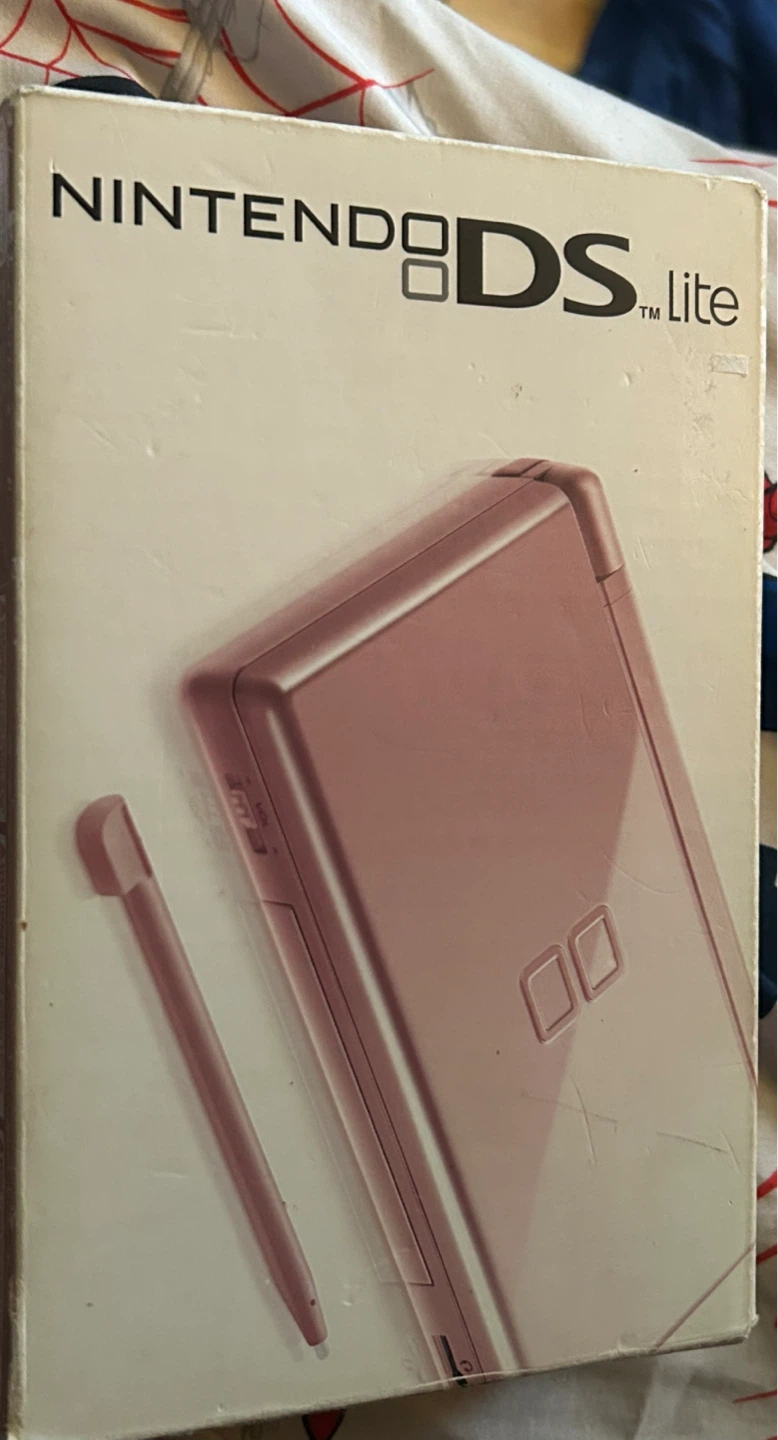 Nintendo DS Lite Pink Console w/ New Super Mario Bros. Game