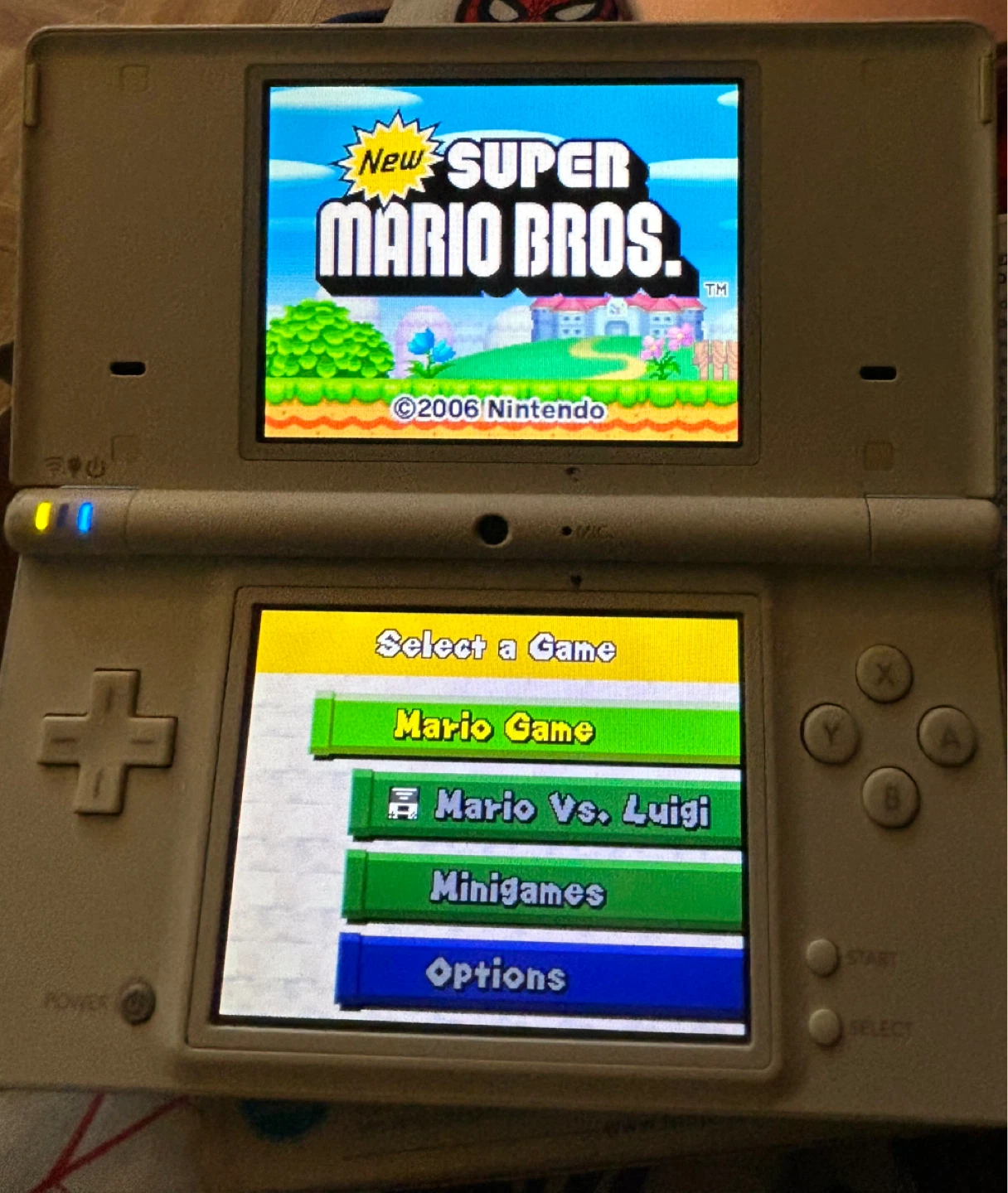 Nintendo DS Lite Pink Console w/ New Super Mario Bros. Game - photo 2