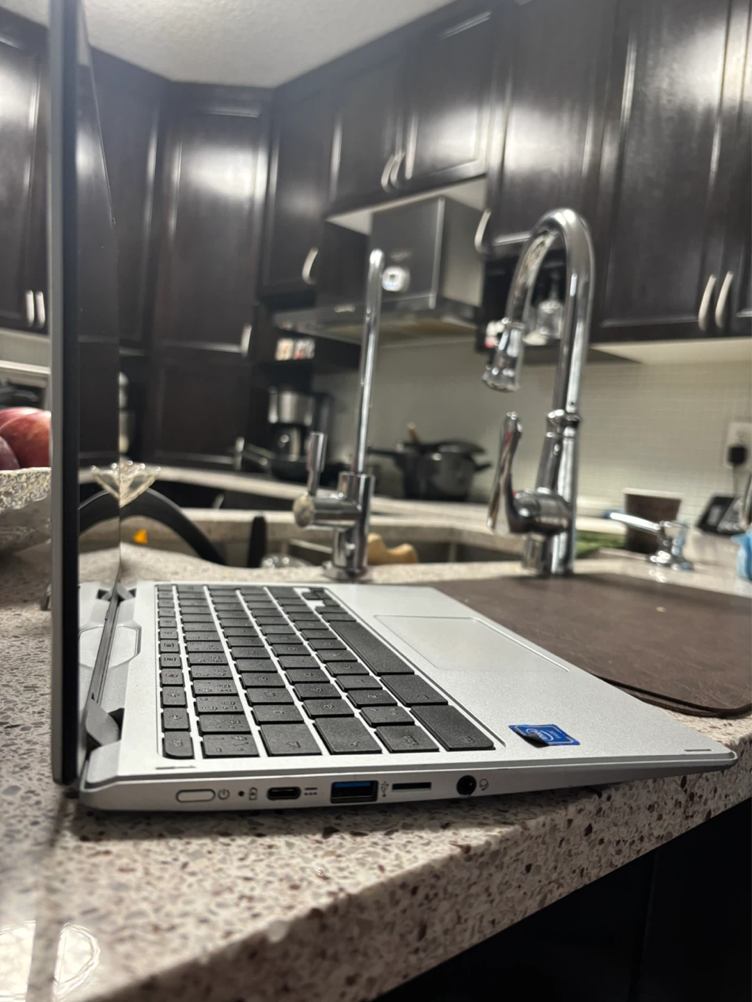 Acer Convertible Chromebook - photo 2