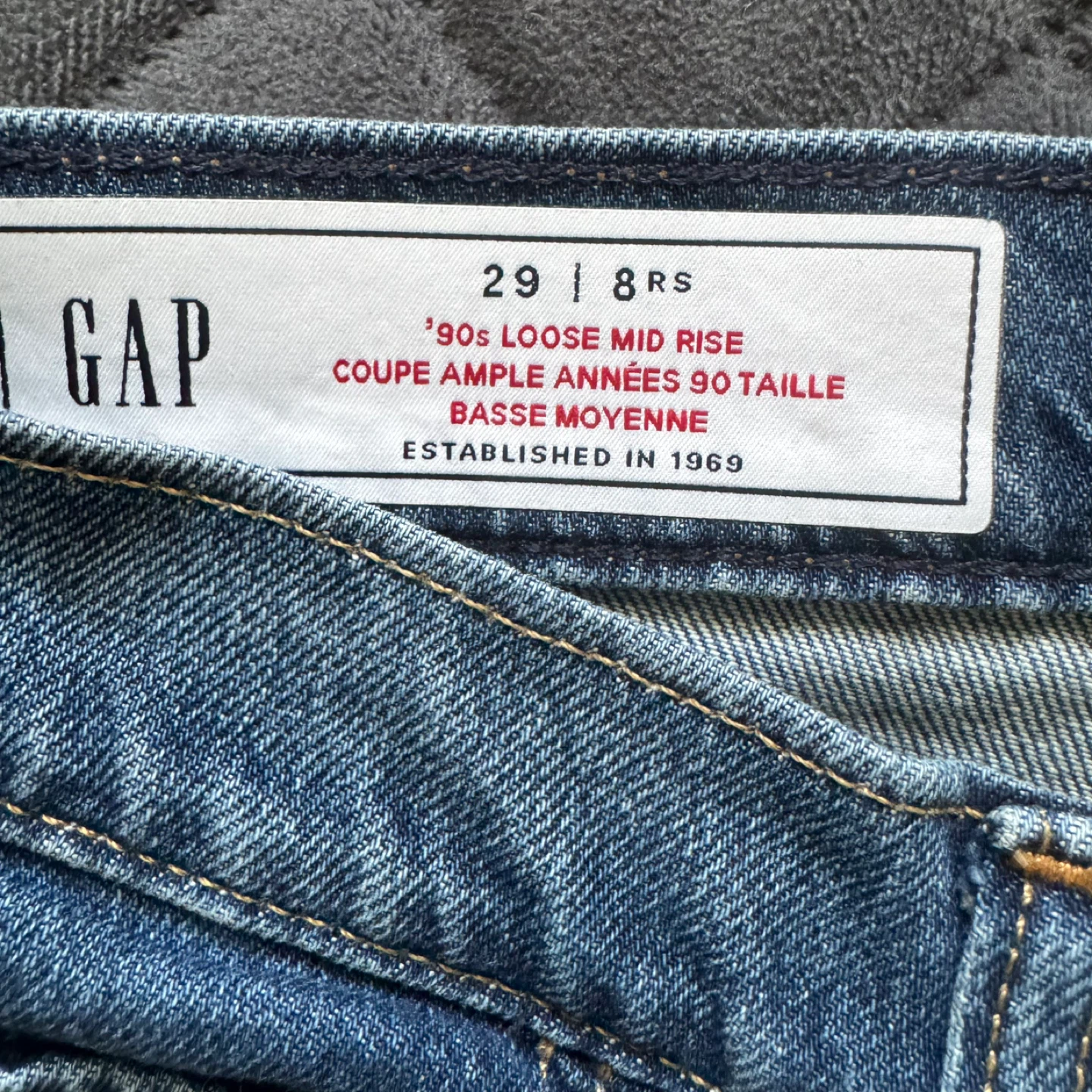 Gap 90s Loose Mid Rise Jeans Size 29