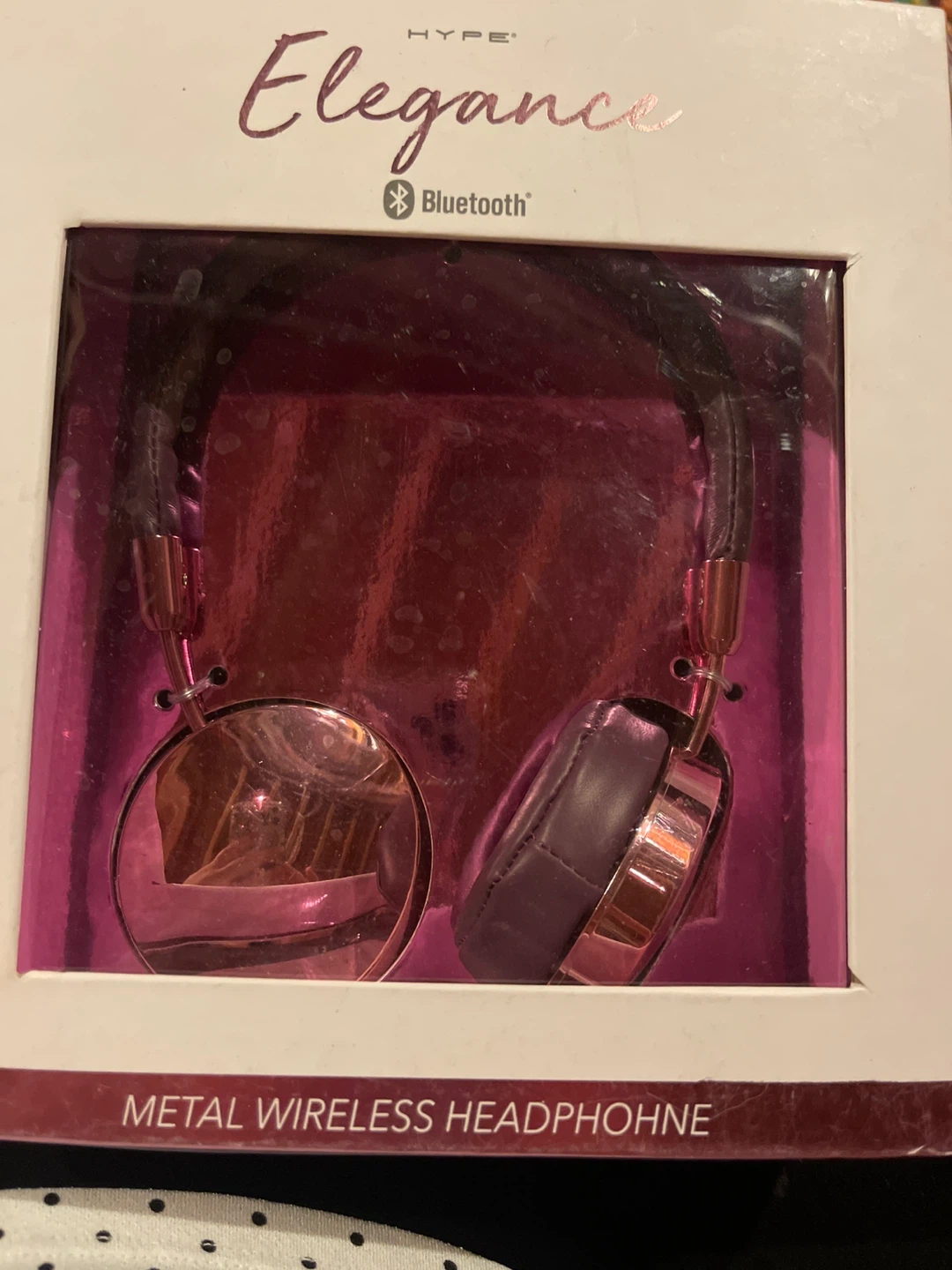 HYPE Elegance Metal Wireless Headphones