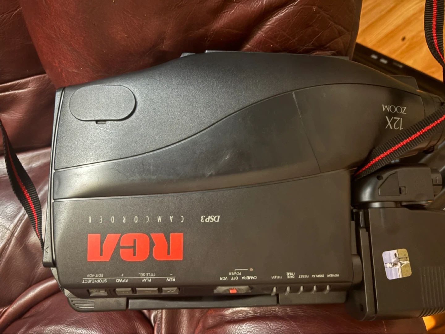 RCA DSP3 12X Zoom VHS Camcorder - photo 2