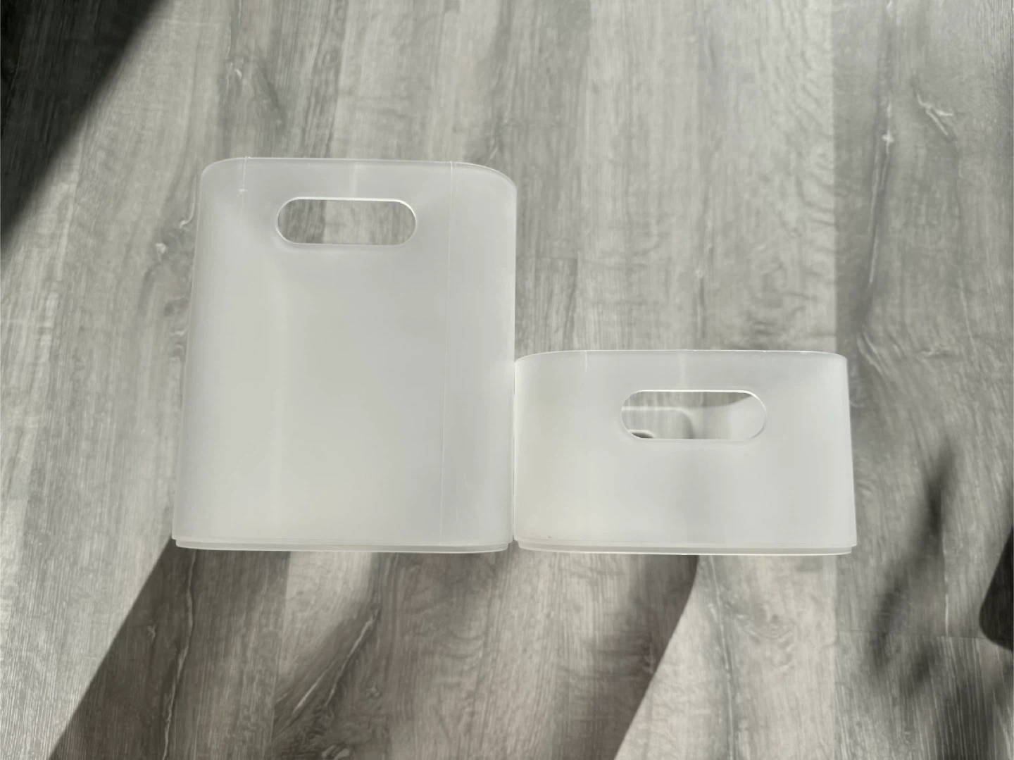 Storage boxes (6 pcs)