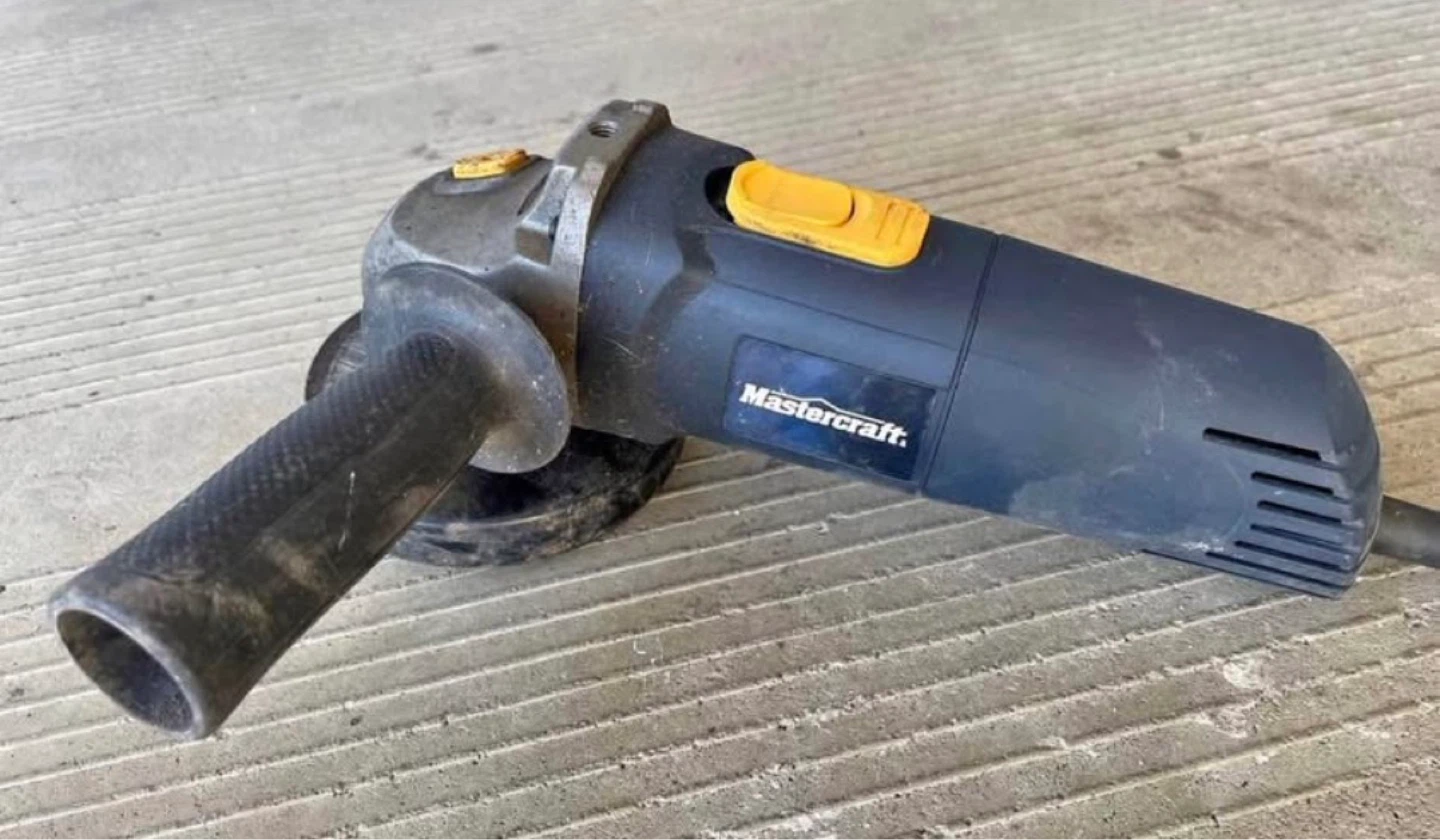 Mastercraft Angle Grinder
