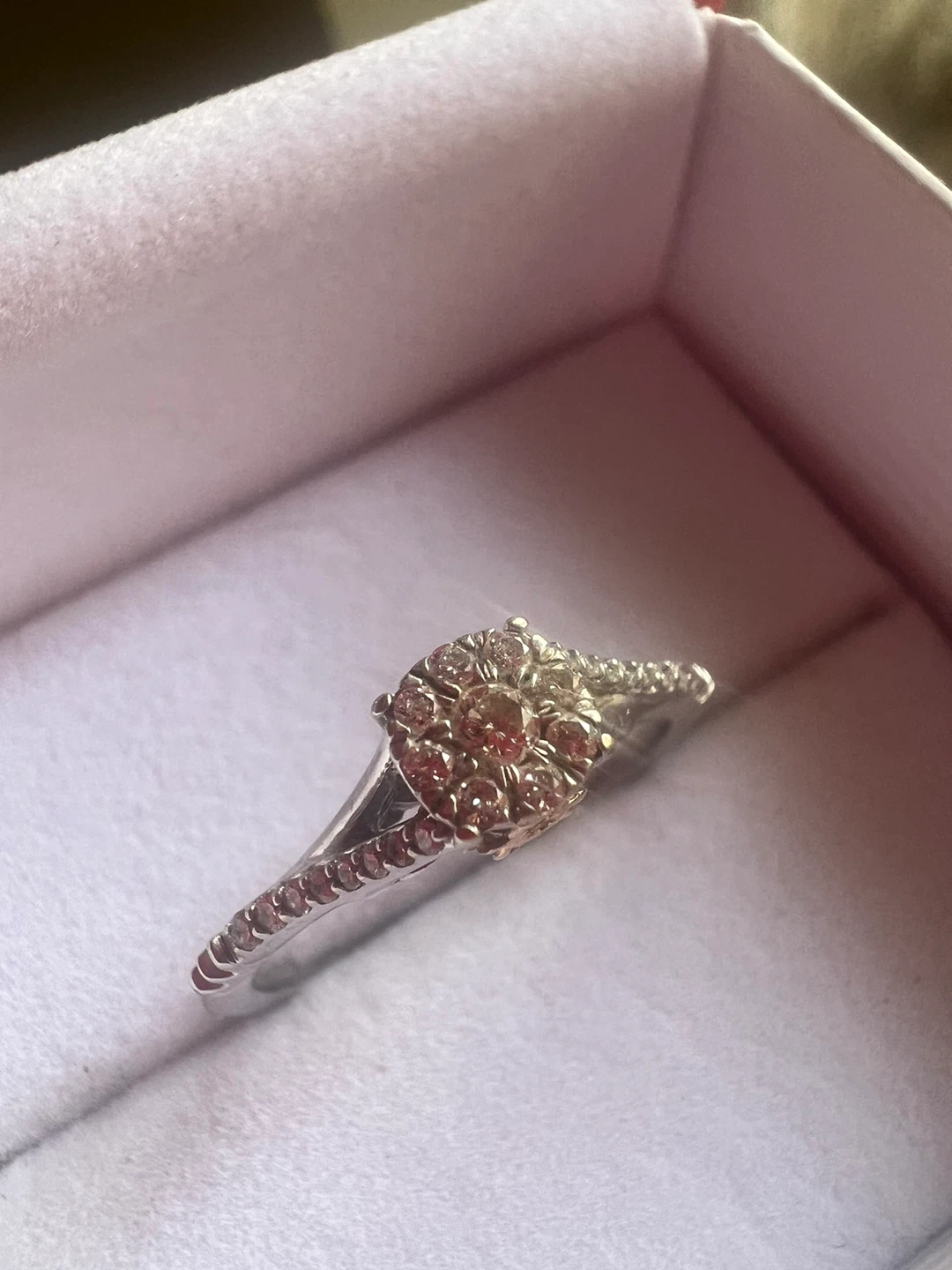10K Diamond Ring with Rose Accent - photo 2