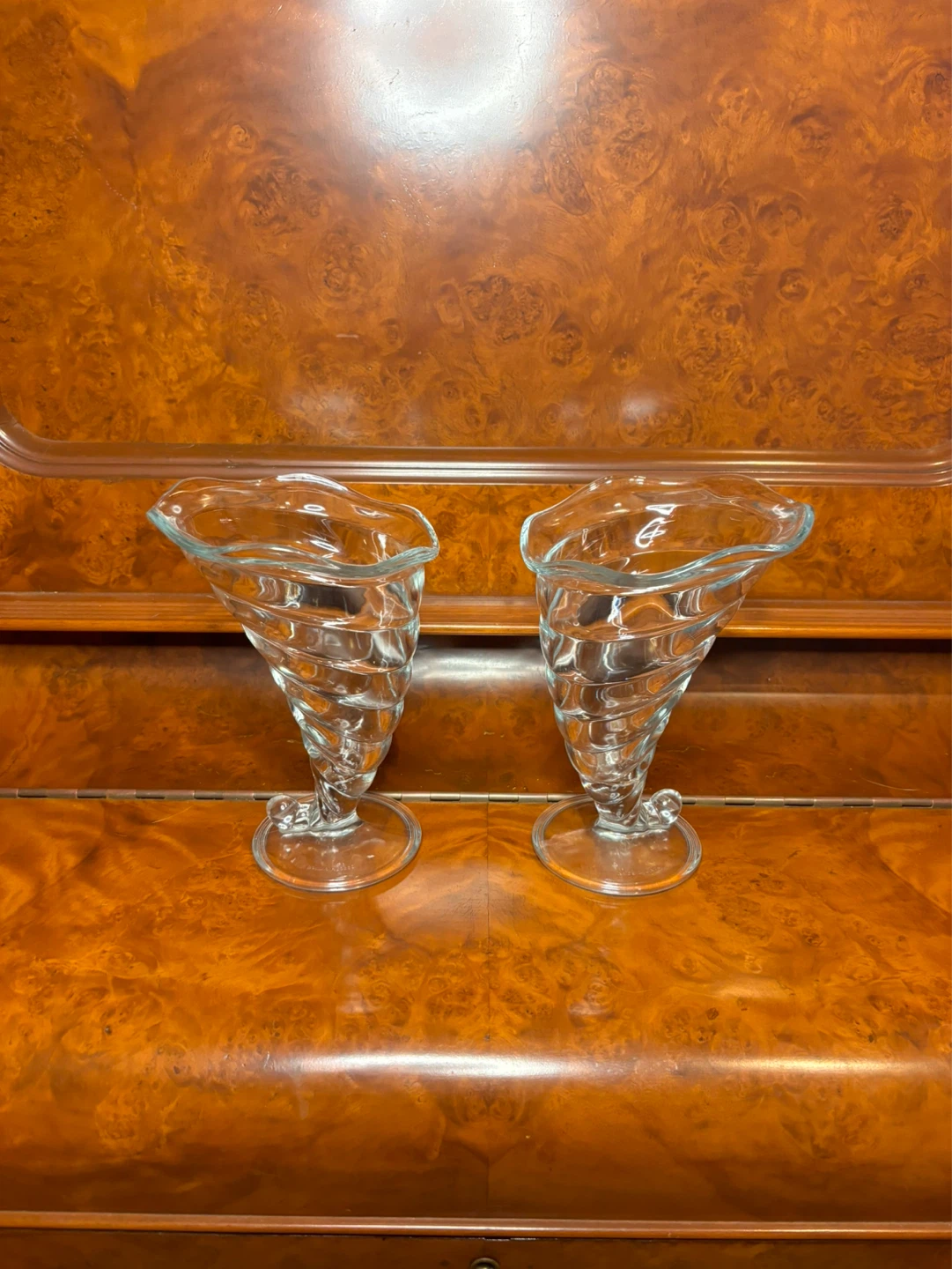 Vintage Swirl Glass Dessert / Sundae Cups – Set of 2