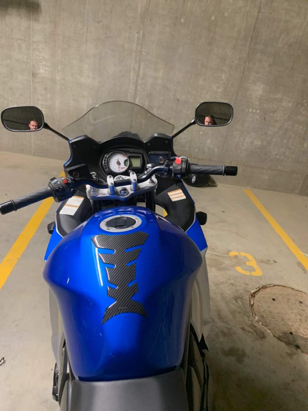 Suzuki GSX650F Motorcycle - photo 3